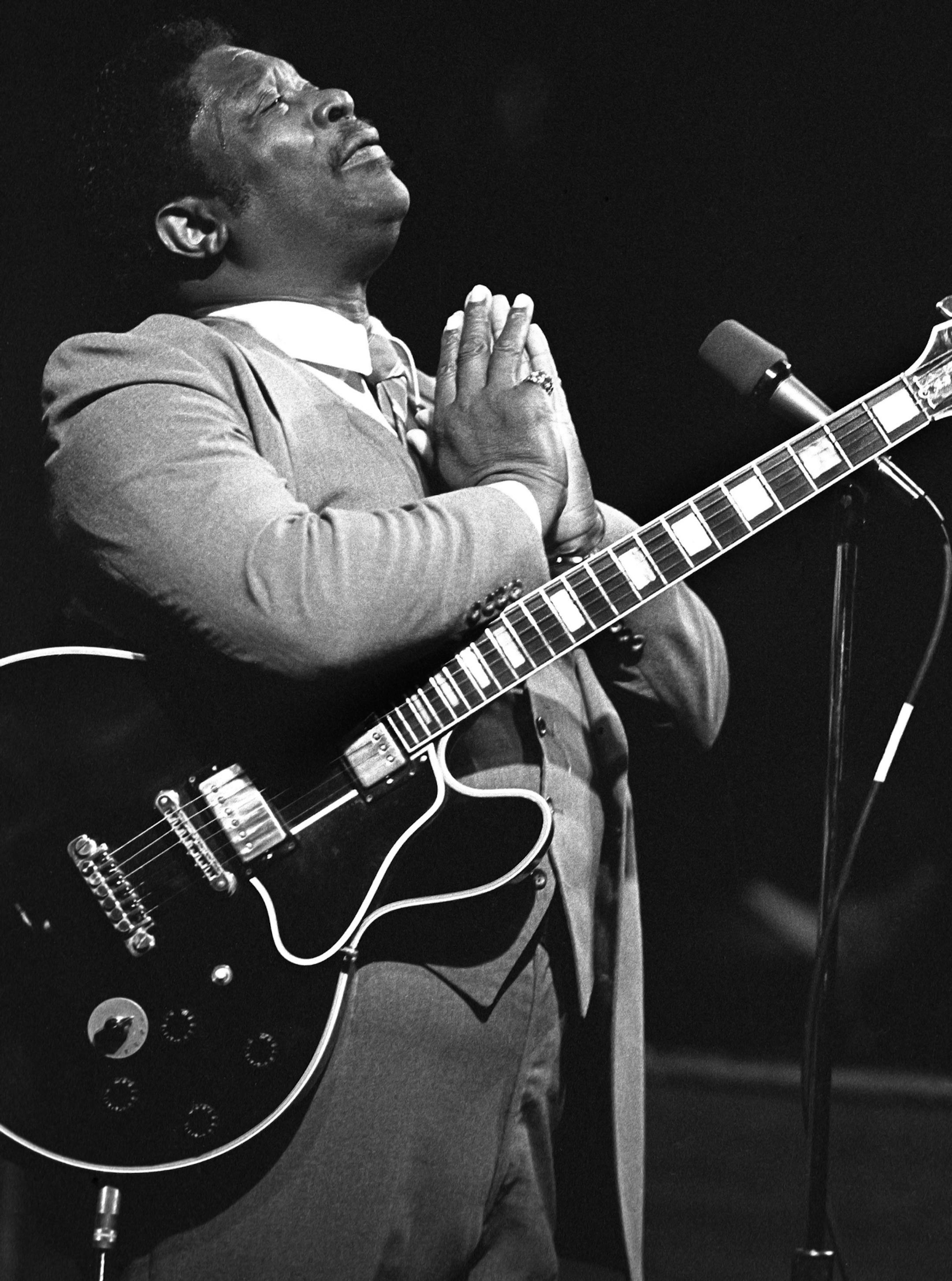SAN FRANCISCO - APRIL 1: Blues musician B.B. King performs onstage at the Great American Music Hall on April 1, 1982 in San Francisco, California. (Photo by Jon Sievert/Michael Ochs Archives/Getty Images)