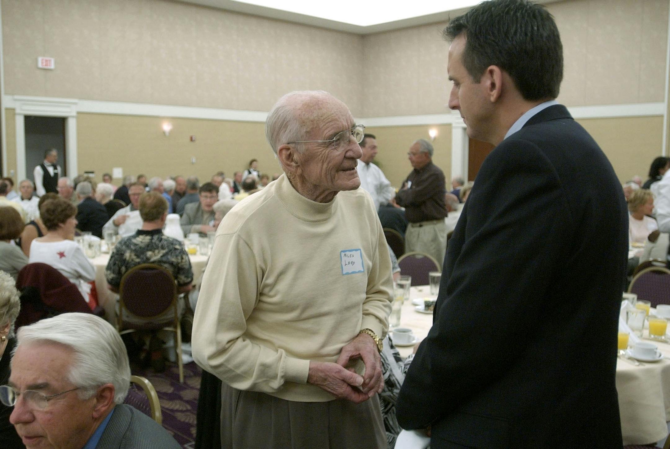 A1 is using this one. el see naples1-6 for other shots headed for Variety. Former Federal Judge Miles Lord talks with Governor Tim Pawlenty during a gathering of the Minnesotta Mens Breakfest Club in Naples, Florida Friday morning, February 20, 2003. � Darron R. Silva