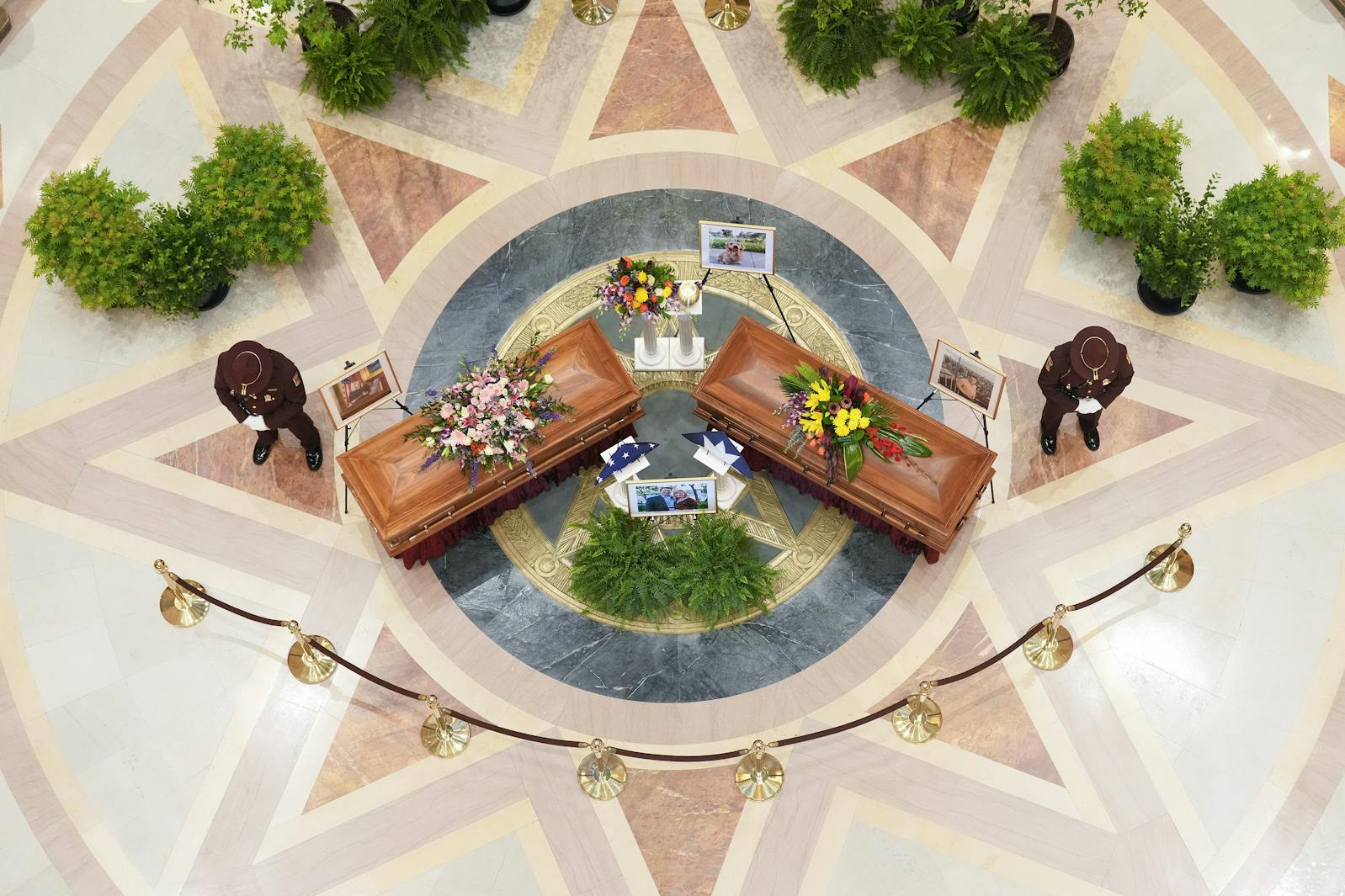Minnesota State Representative Melissa Hortman, Mark Hortman and their dog, Gilbert, lie in state at the Minnesota State Capital in St. Paul, Minn. on Friday, June 27, 2025.          ]

ALEX KORMANN • alex.kormann@startribune.com