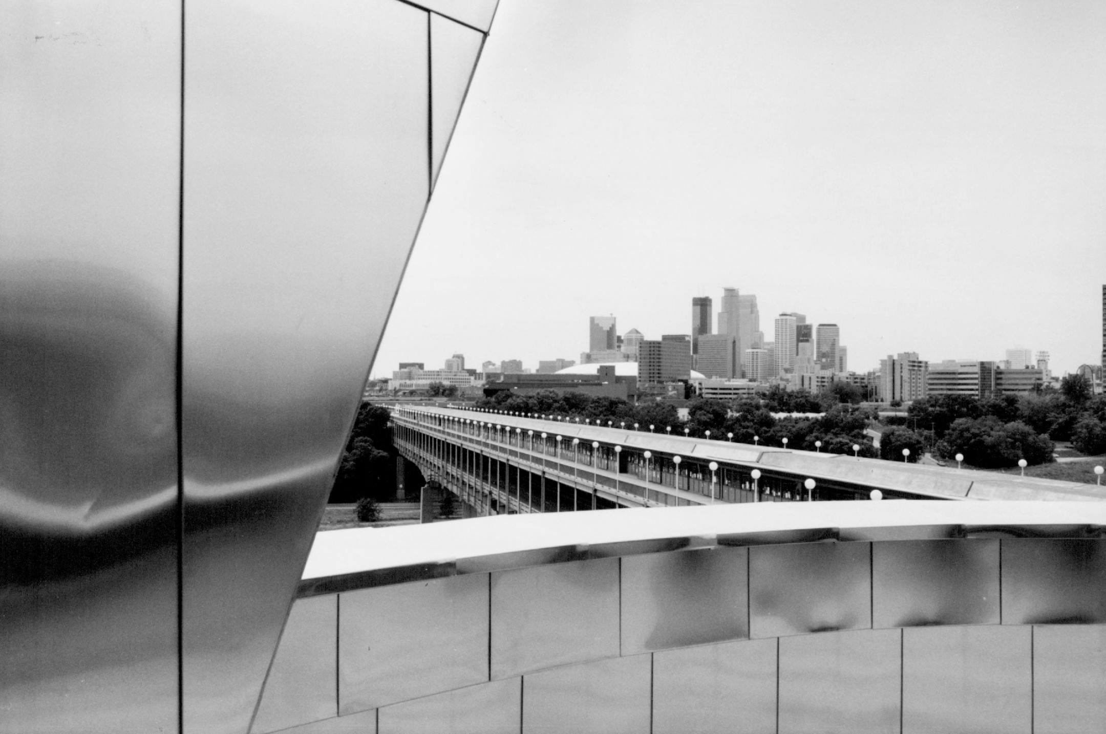 July 19, 1993 A balcony off the administrative level of the new Frederick R. Weisman Art Museum affords an excellent view of downtown Minneapolis July 1, 1993 Jeff Wheeler, Minneapolis Star Tribune