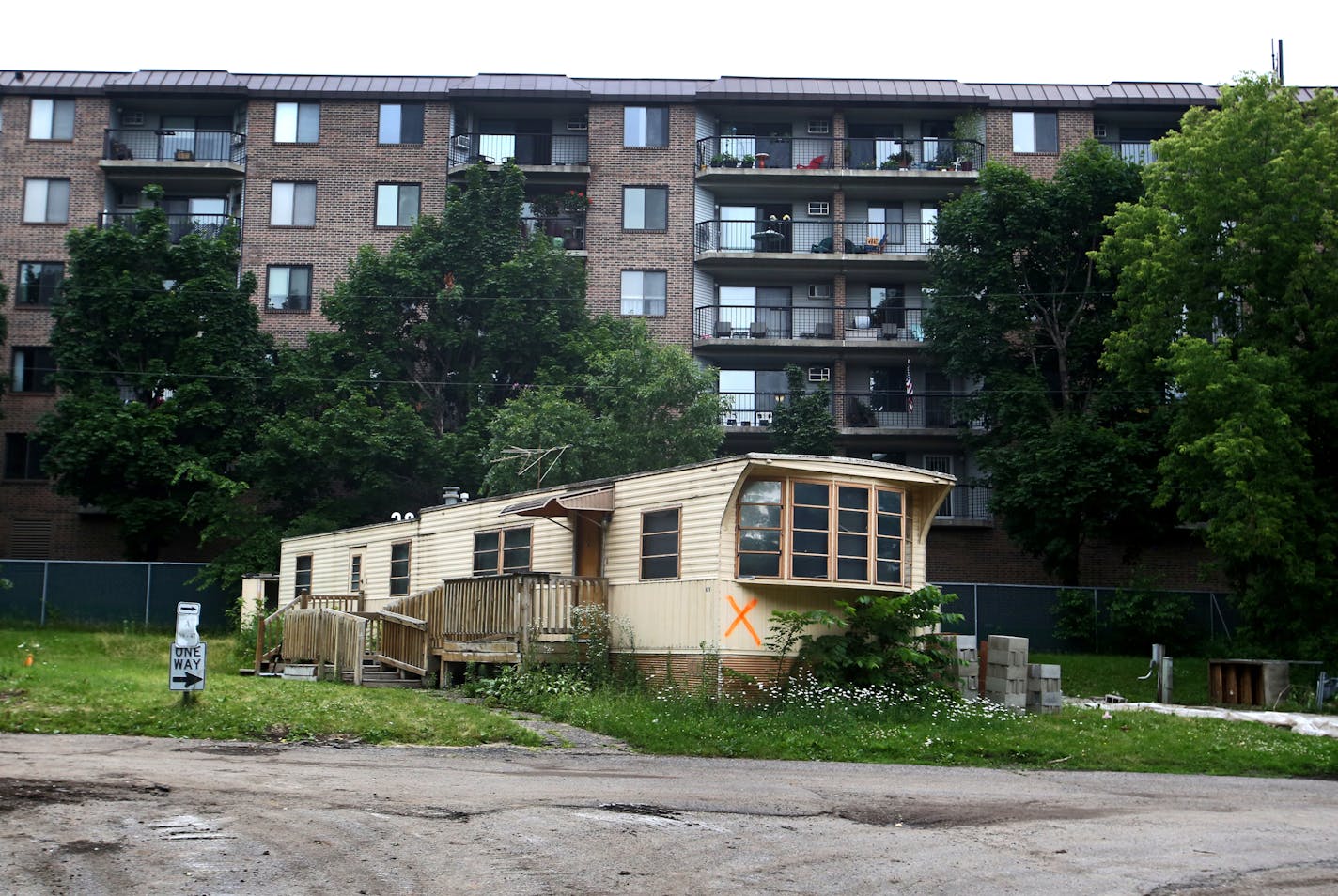 City Council members approved a new plan Tuesday for the redevelopment of Lowry Grove, St. Anthony's only manufactured home park that was closed last summer.