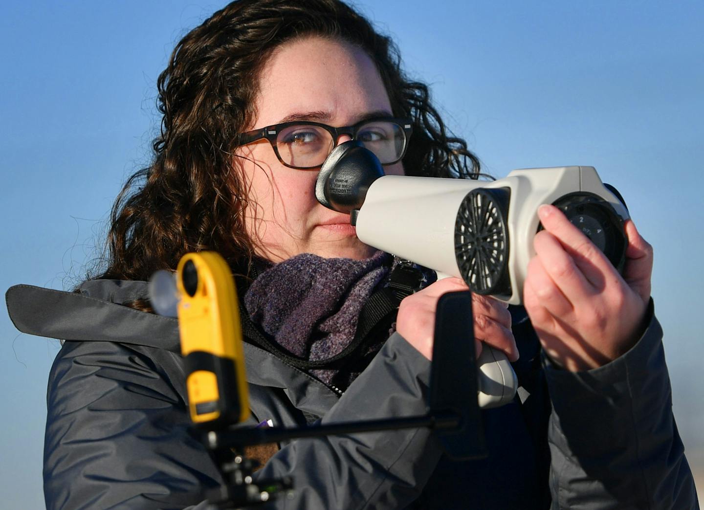 Sure to keep her eyes on her yellow Kestrel 5500 handheld weather station and wind speed meter, environmental engineer Jill Morris held her Nasal Ranger olfactometer perpendicular to the wind while she measured any odors and recorded what she found, about one mile from the Ramsey/ Washington County Recycling and Energy Center in Newport, MN. ] GLEN STUBBE &#xef; glen.stubbe@startribune.com Thursday, January 18, 2018