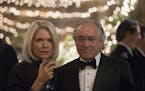 Michelle Pfeiffer, Robert De Niro in &#x201c;The Wizard of Lies.&#x201d;