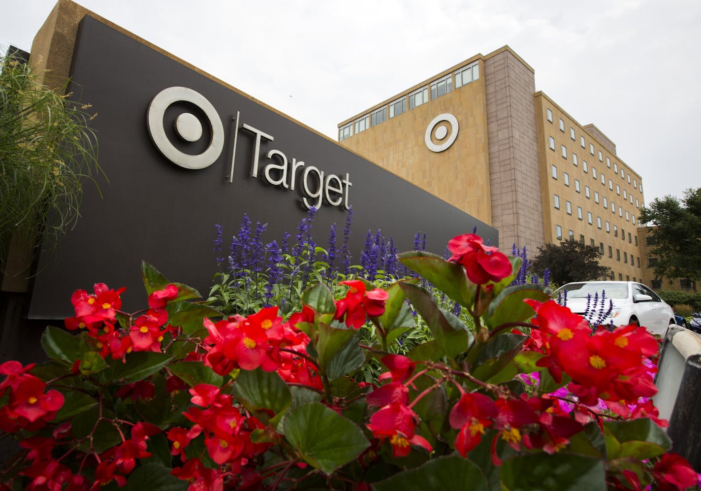 Target Corp, which has slimmed down its Twin Cities headquarters workforce in recent months, will sell its west campus building near the border of St. Louis Park and Minneapolis.