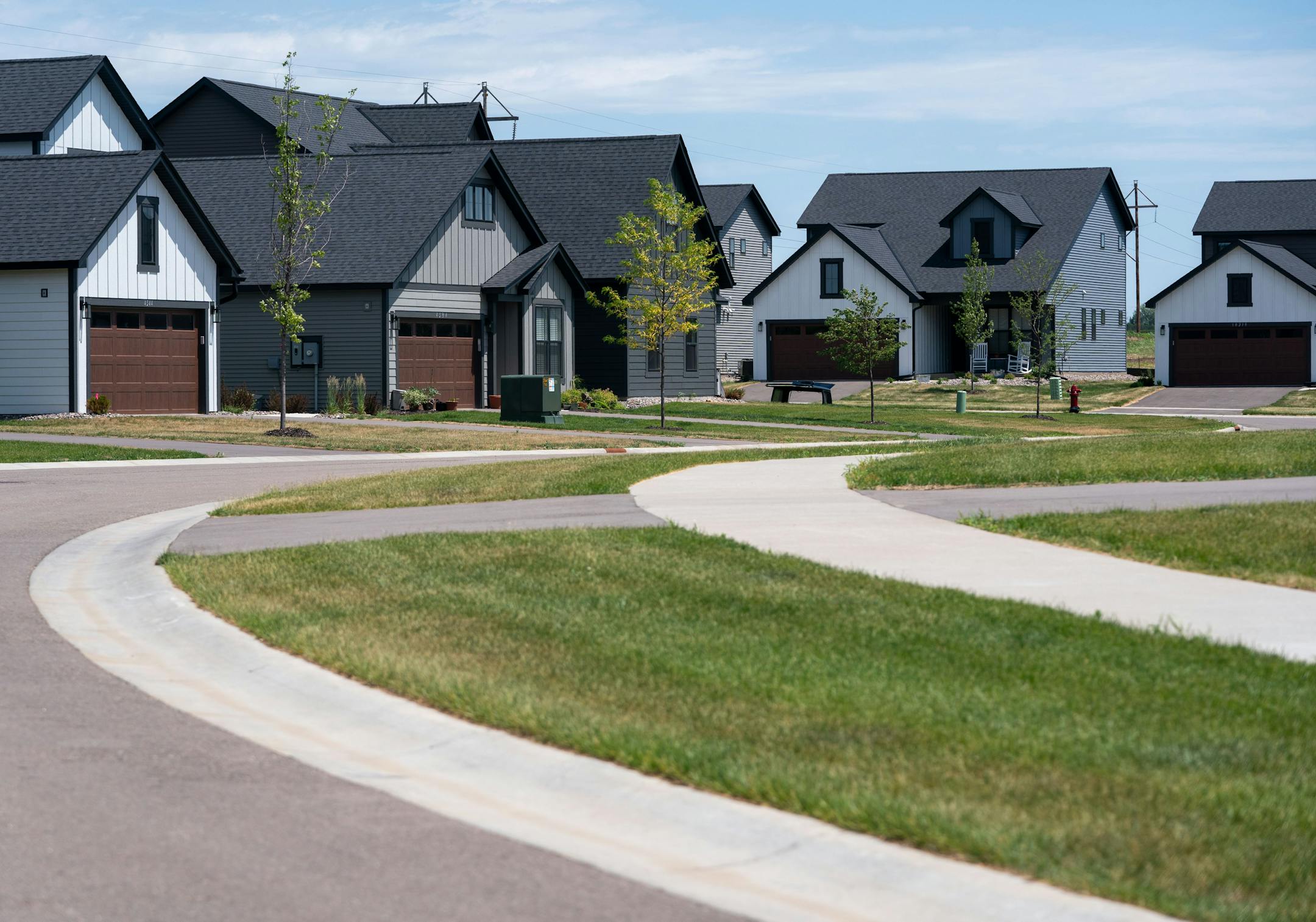 The Canvas at Woodbury complex provides leased single-family homes in Woodbury.