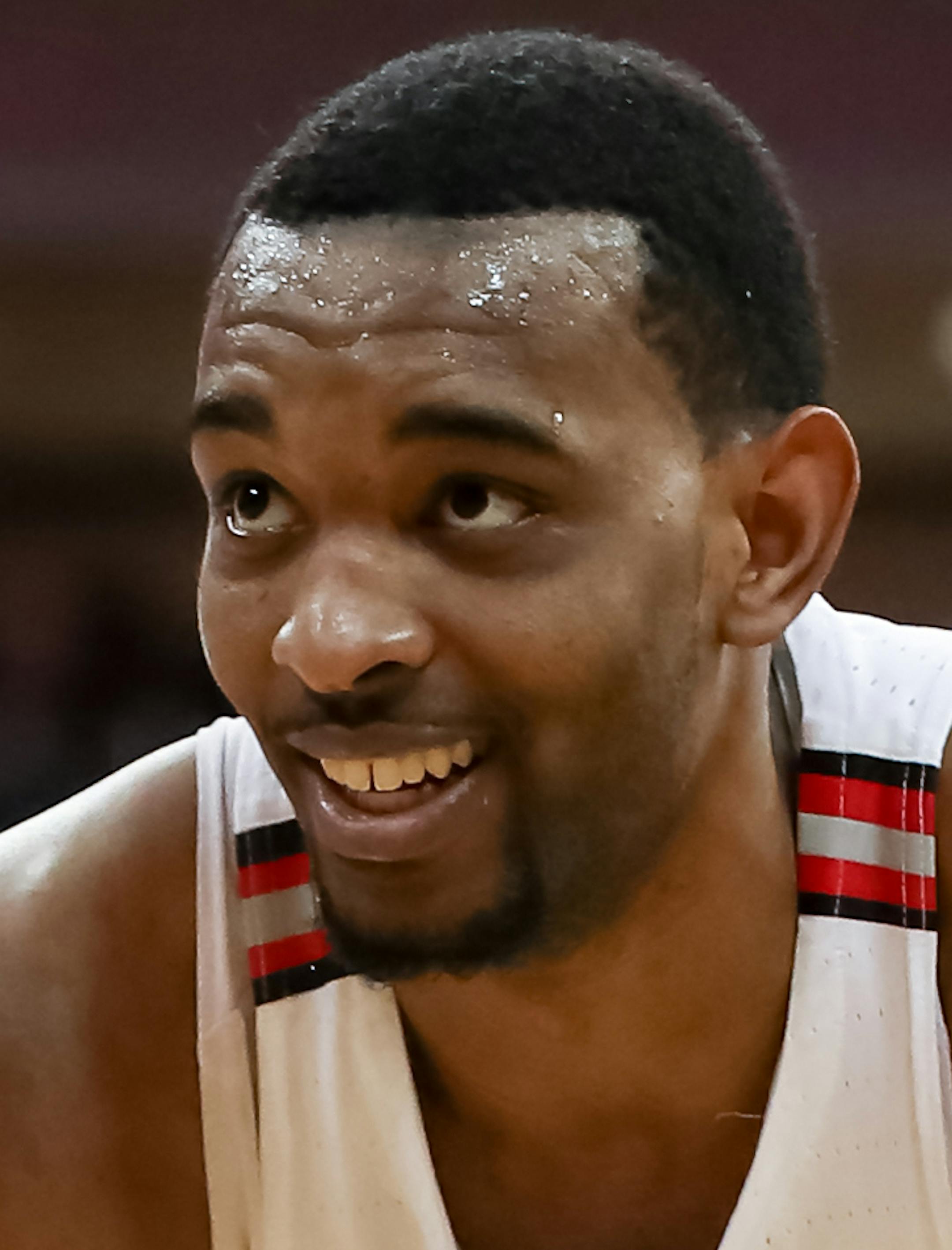 COLUMBUS, OH - FEBRUARY 04: Ohio State Buckeyes forward Keita Bates-Diop (33) smiles before shooting a free throw in a game between the Ohio State Buckeyes and the Illinois Fighting Illini on February 04, 2018 at Value City Arena in Columbus, OH. The Buckeyes won 75-67. (Photo by Adam Lacy/Icon Sportswire) (Icon Sportswire via AP Images) ORG XMIT: 293713