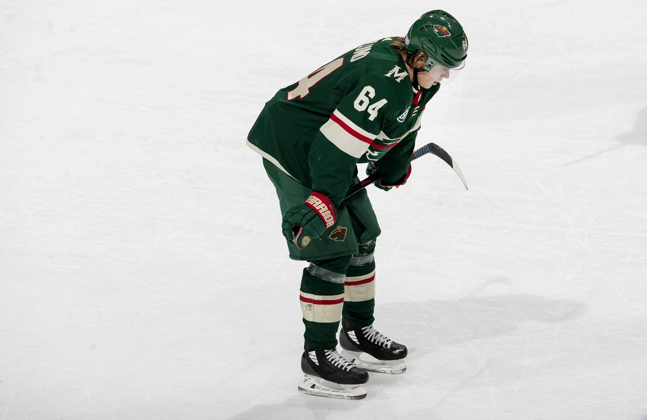 Mikael Granlund skated off the ice at the end of the game. Arizona beat Minnesota 4-3.