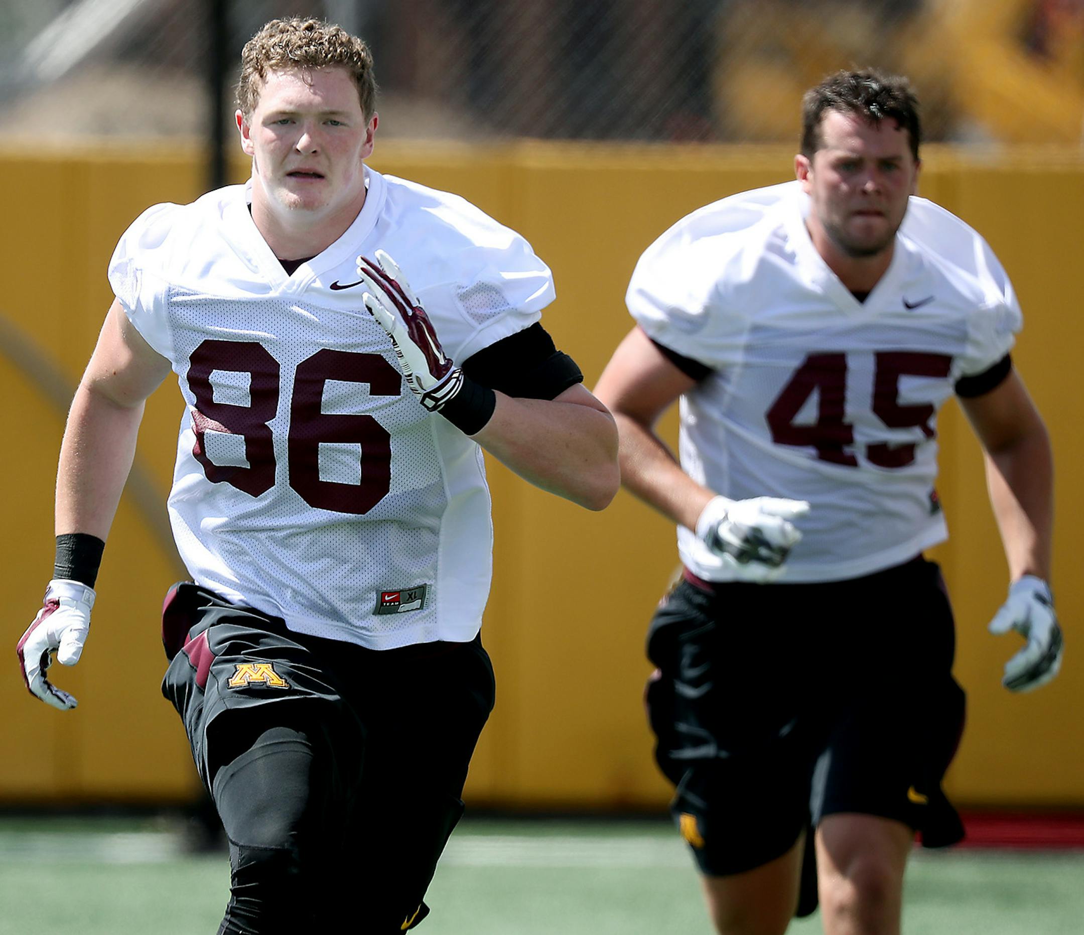 Minnesota Gophers tight end Brandon Lingen took to the field for the second day of practice, Saturday, August 6, 2016 at Bierman Field in Minneapolis, MN. ] (ELIZABETH FLORES/STAR TRIBUNE) ELIZABETH FLORES &#x2022; eflores@startribune.com