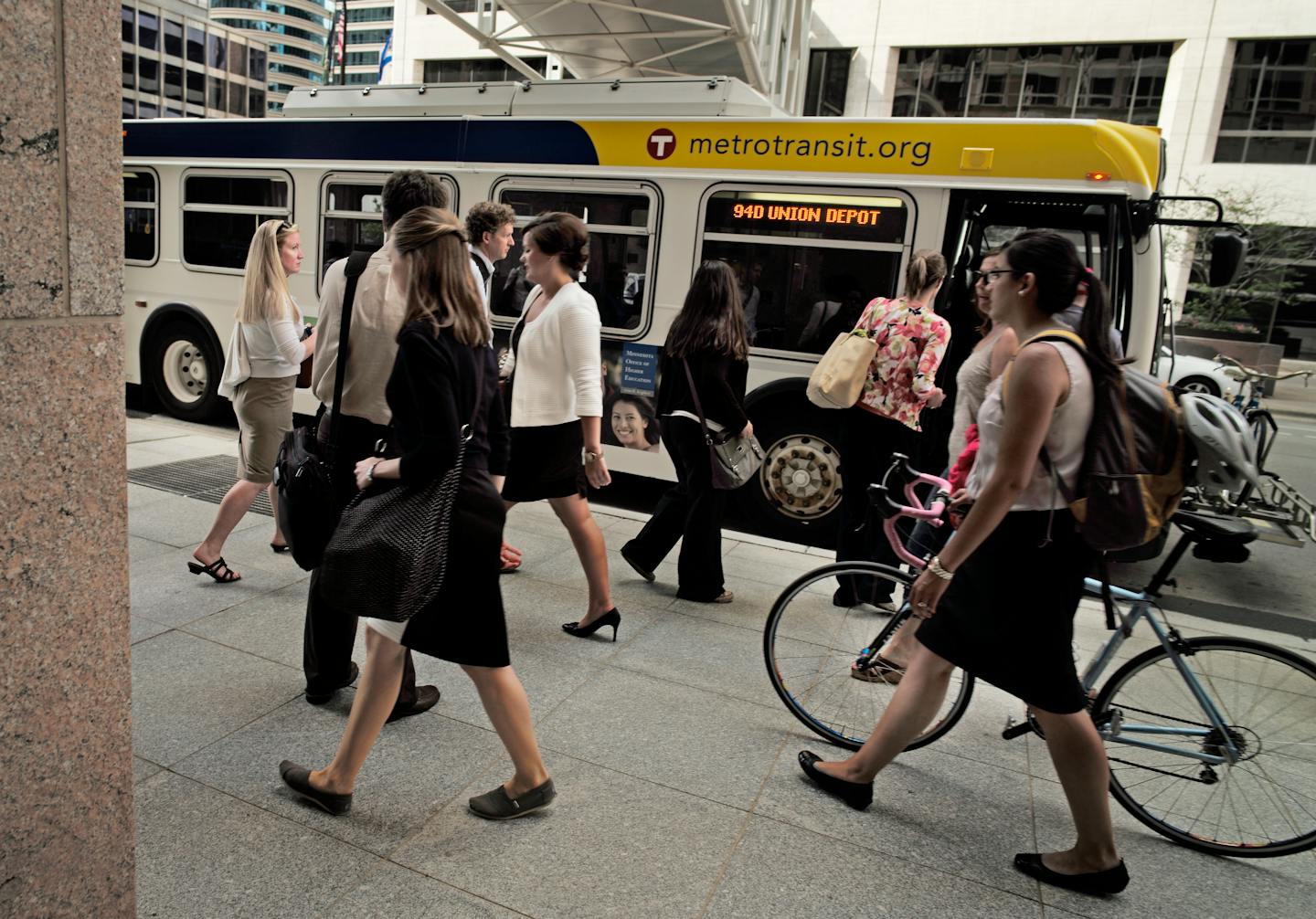 Most members of the Metropolitan Council rarely use the public transportation system they are in charge of overseeing, based on transit pass usage and a Star Tribune survey of the 17-member body.