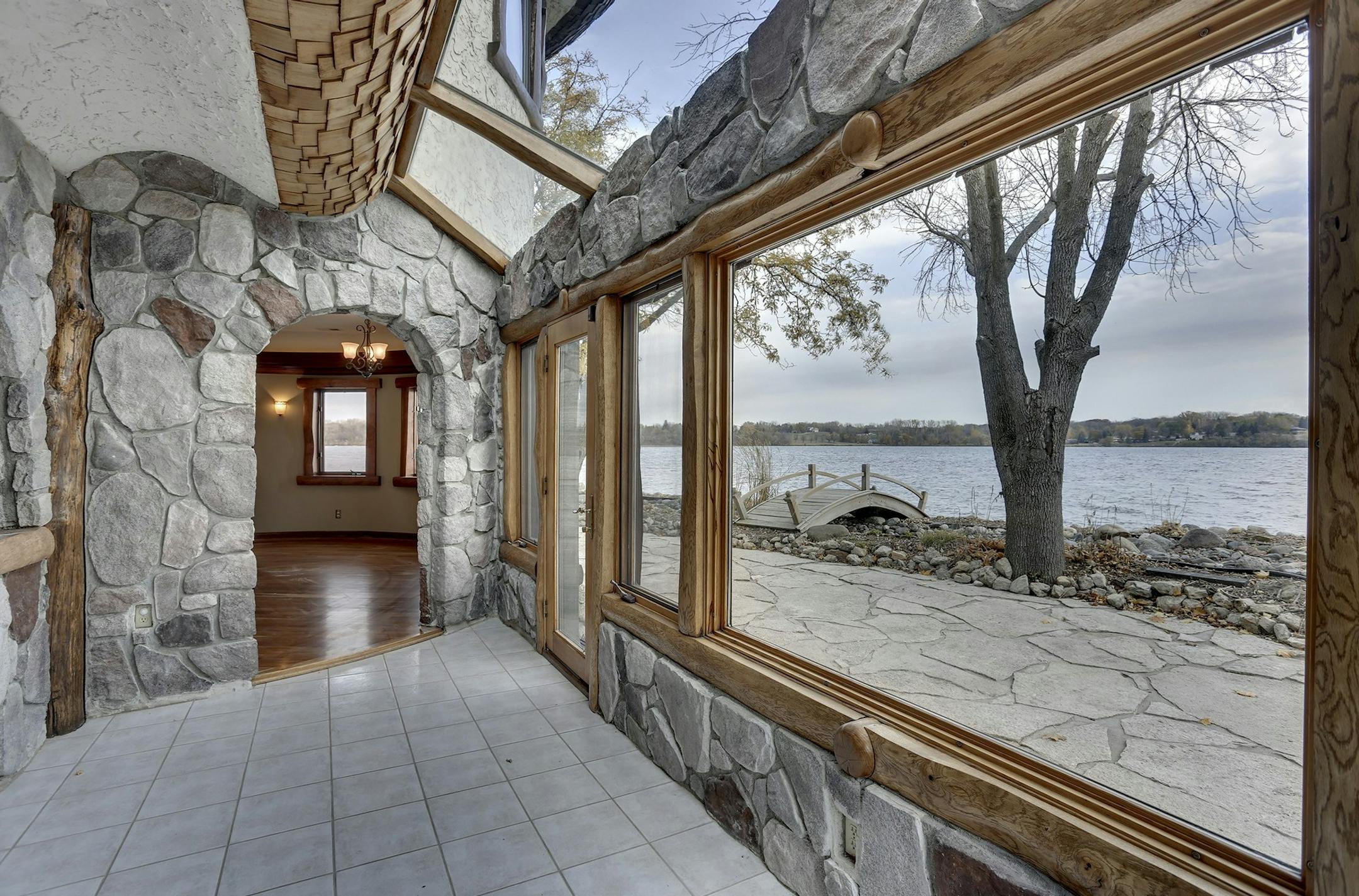 Spacecrafting "Mushroom House" on Medicine Lake