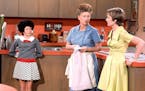 Eve Plumb, Ann B. Davis and Florence Henderson in "The Brady bunch"