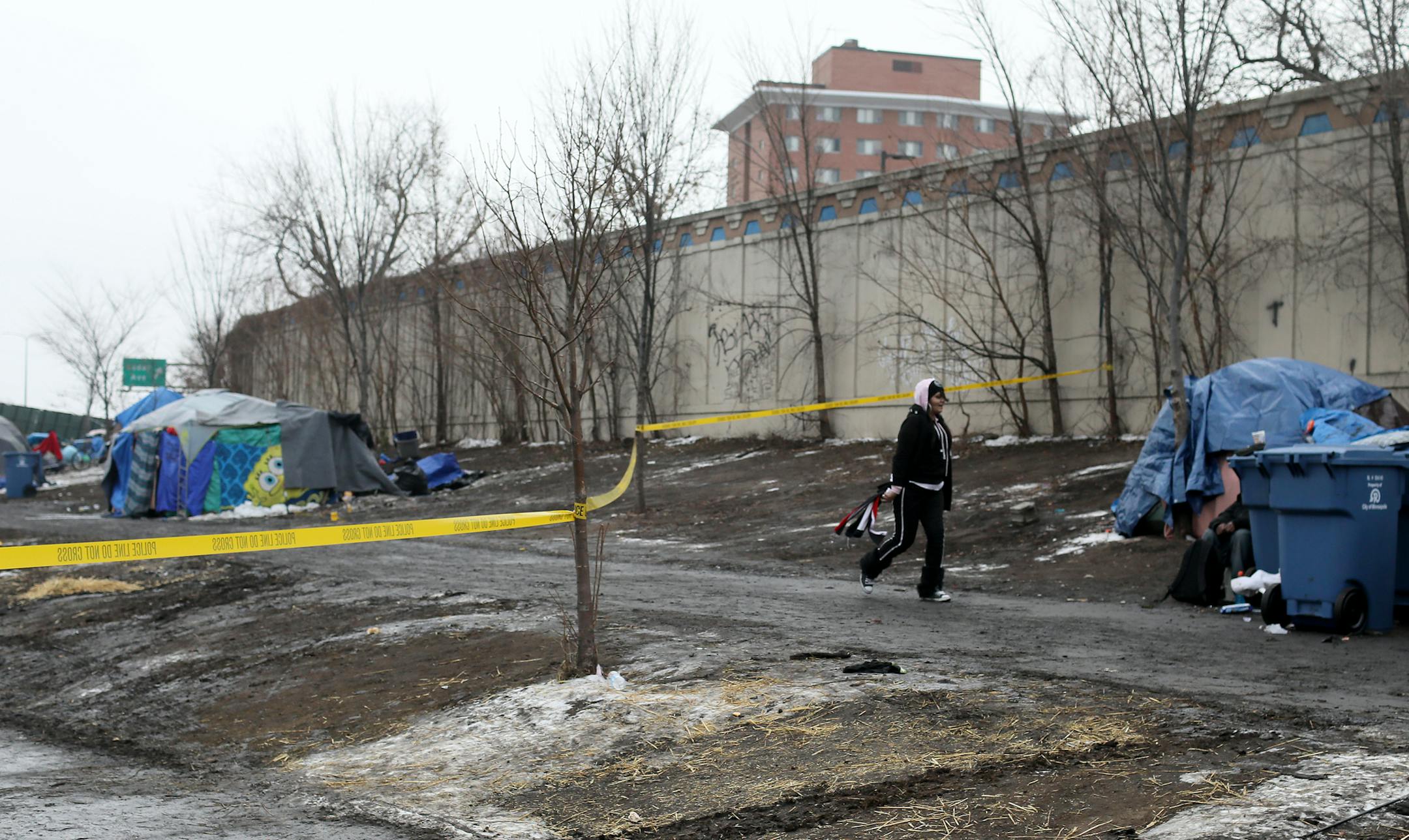 The number of residents is dwindling at the Hiawatha Homeless encampment as many have moved to the new navigation center Wednesday, Dec. 19, 2018, in Minneapolis, MN.] DAVID JOLES &#x2022; david.joles@startribune.com Encampment followup