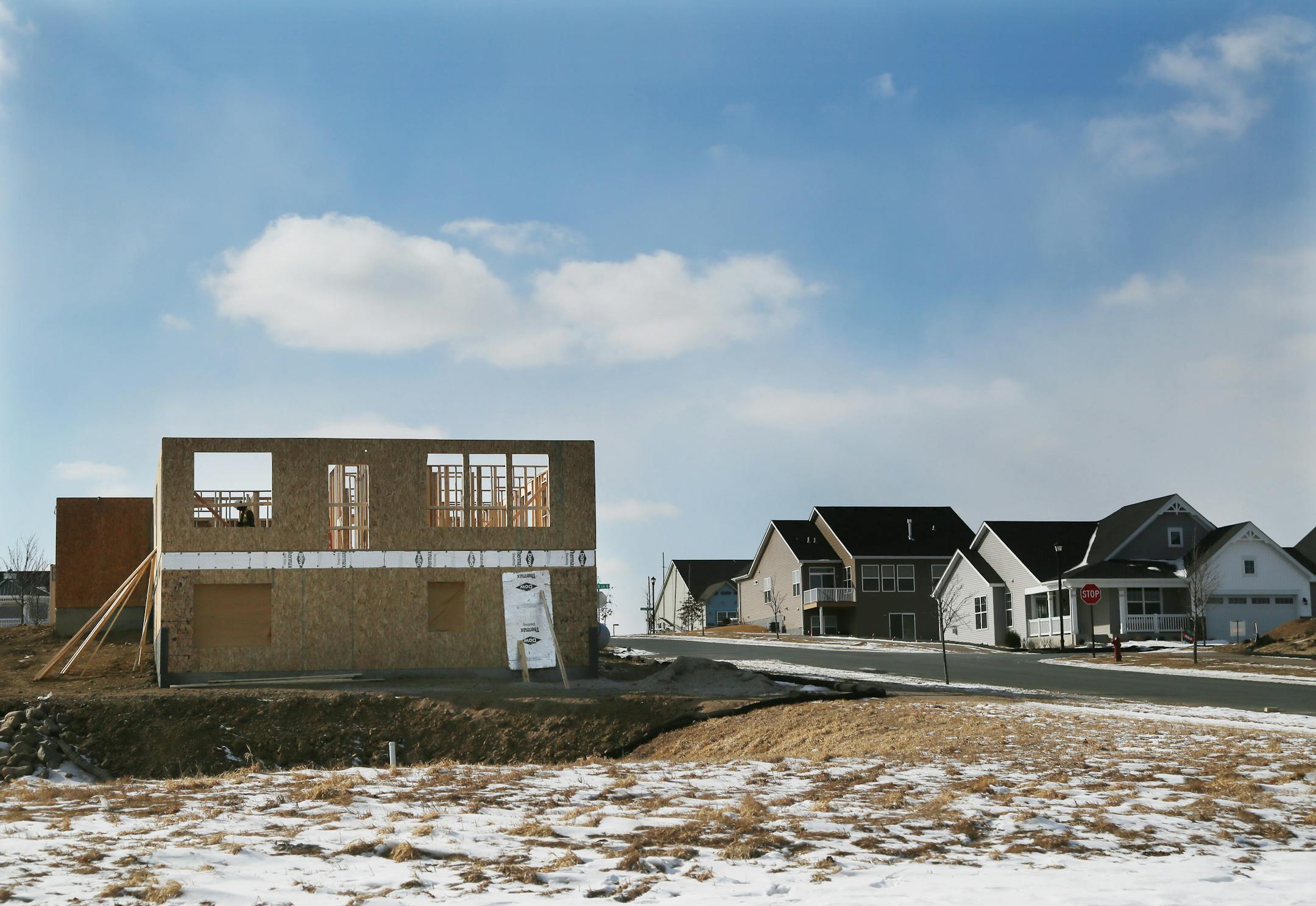 New single home construction was in full gear at Four Seasons at Rush Creek community in Maple Grove in 2015 (DAVID JOLES / STAR TRIBUNE)