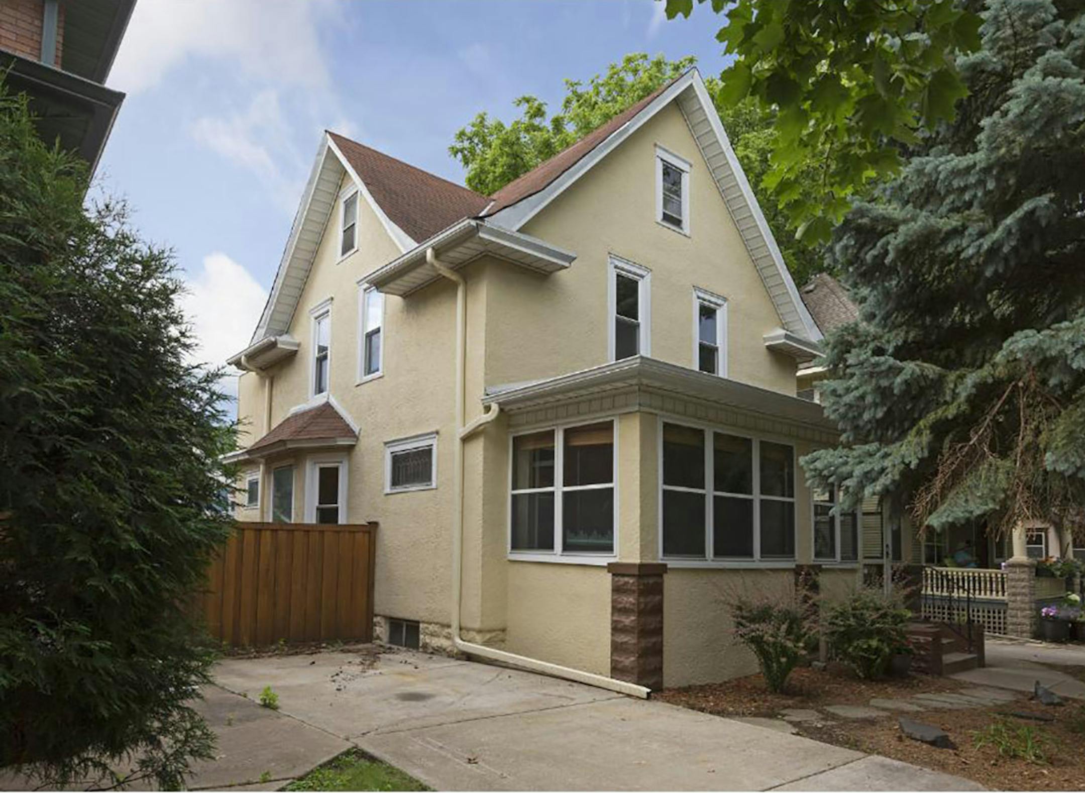 St. Paul
Built in 1915, this three-bedroom, two-bath house located in the Merriam Park-Lexington-Hamline neighborhood, has 1,465 square feet and features three bedrooms and laundry on the upper level, hardwood floors and built-ins, formal dining room, eat-in kitchen with stainless steel appliances and quartz countertops, full basement, porch and deck. Listed by Rosie Hatfield, 651-698-0125, and Malee Vang, 651-332-4569, Engel & Volkers Minneapolis Downtown.