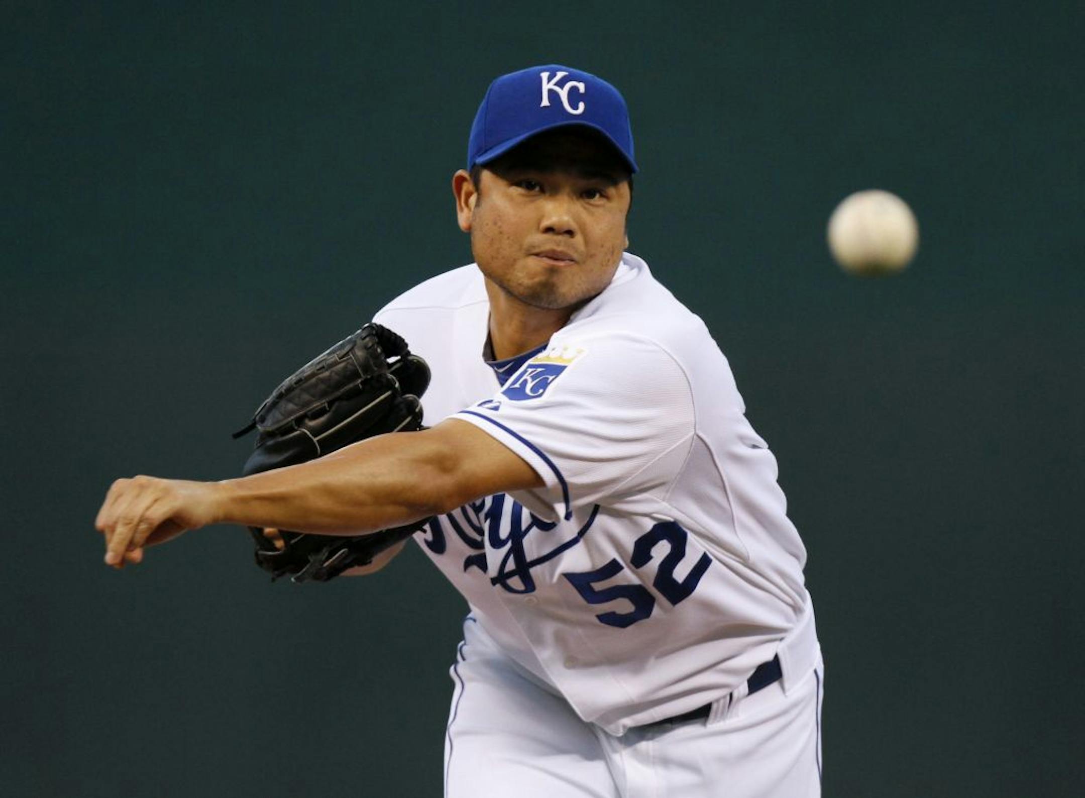 Kansas City Royals starting pitcher Bruce Chen