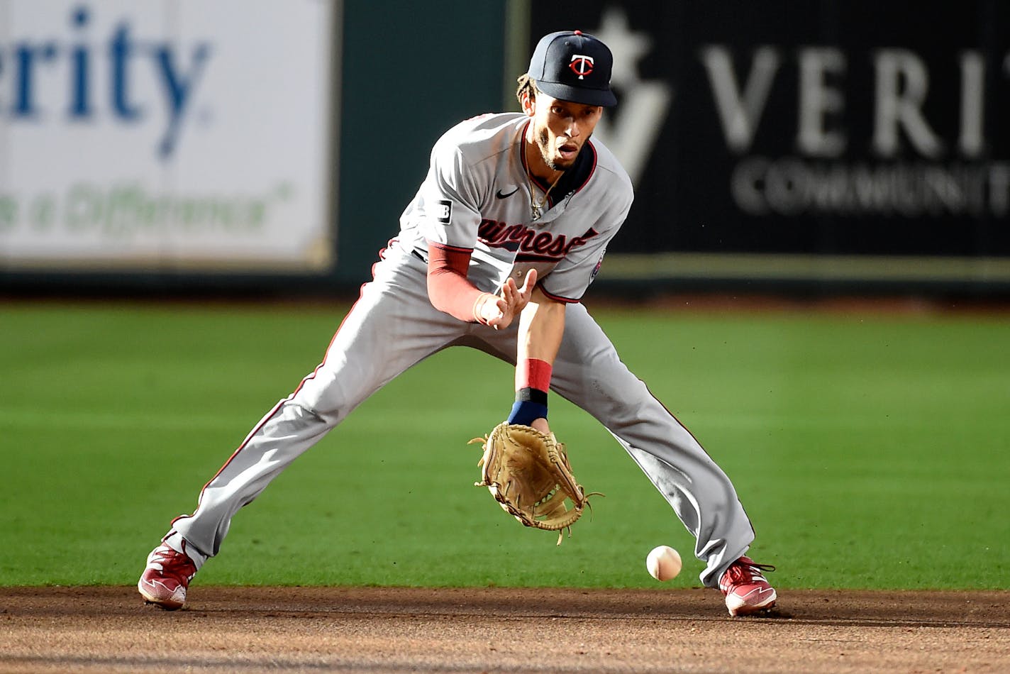 Minnesota Twins shortstop Andrelton Simmons