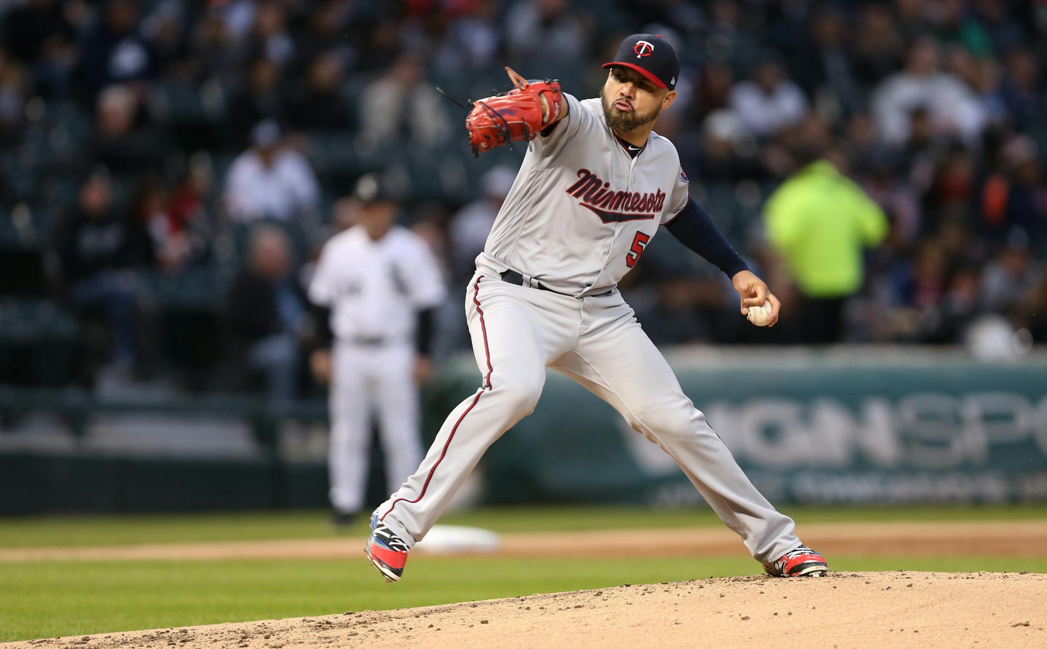 Minnesota Twins pitcher Hector Santiago works against the Chicago White Sox in the second inning at Guaranteed Rate Field in Chicago on Tuesday, May 9, 2017.