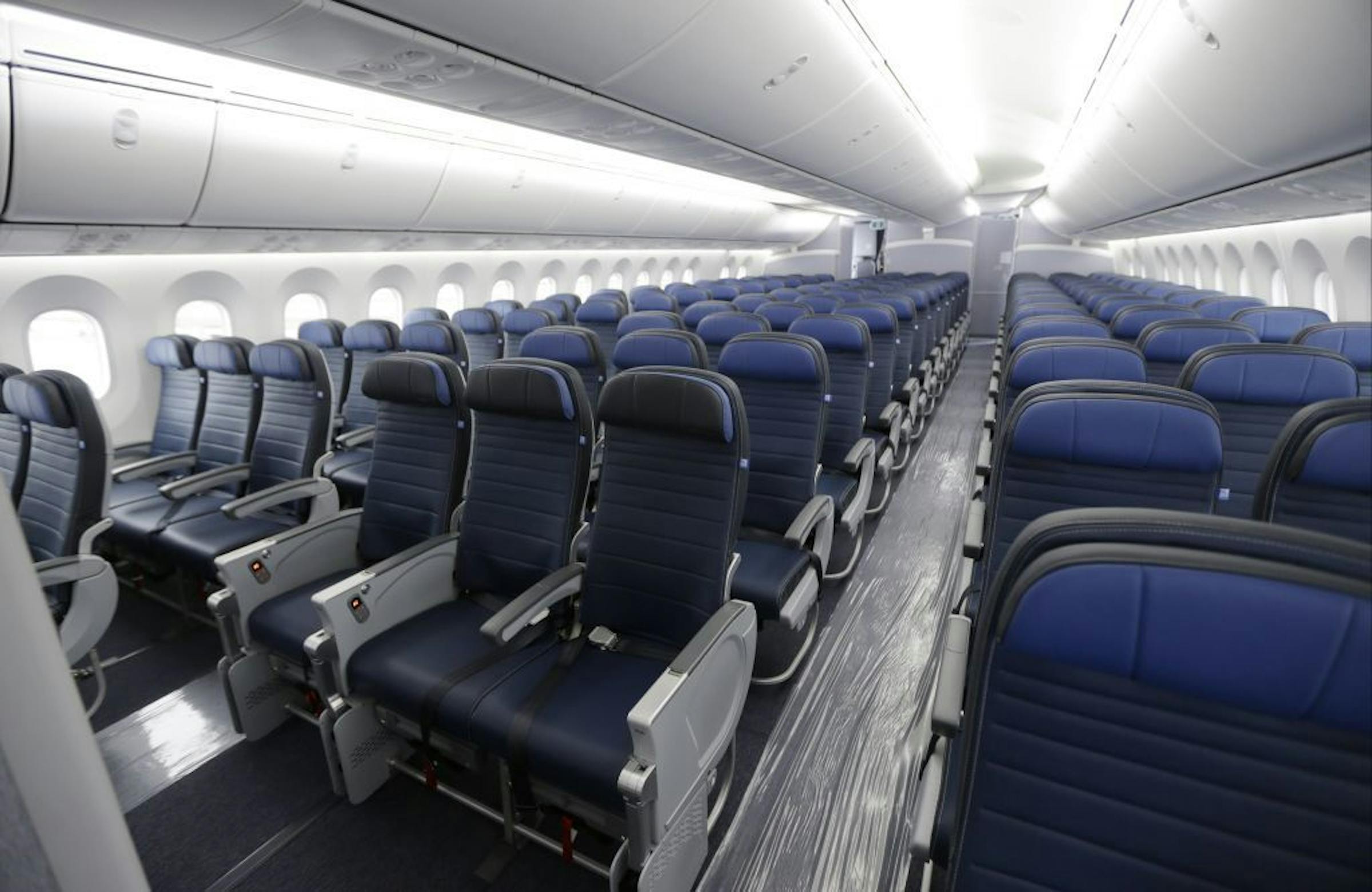 Travel Troubleshooter: United sold our extra seats out from under us