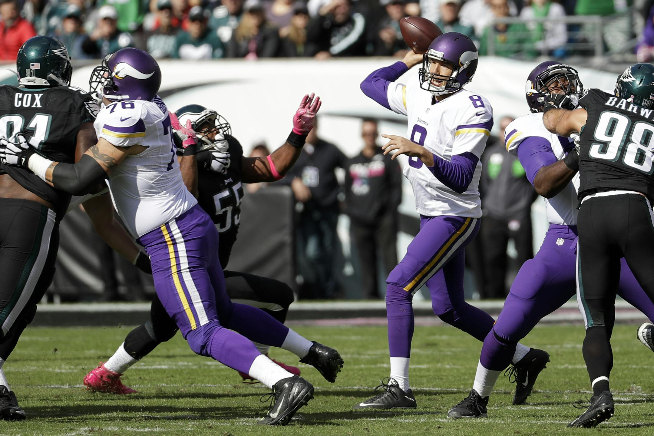 Minnesota Vikings quarterback Sam Bradford (8) throws the ball while in the pocket during the NFL football game against the Philadelphia Eagles, Sunday, Oct. 23, 2016, in Philadelphia. The Eagles won 21-10. (AP Photo/Chris Szagola)