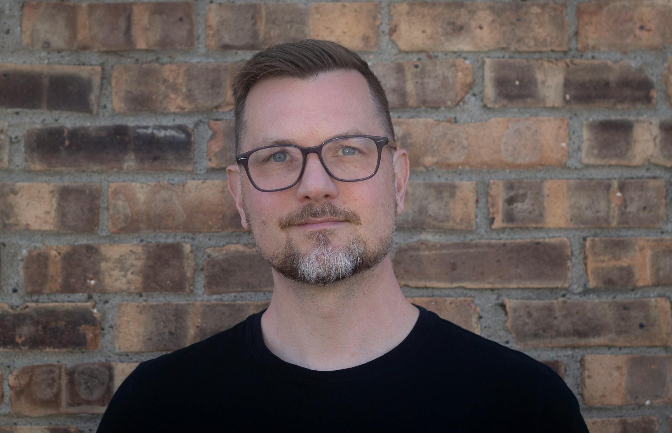 photo of author Jason Walz