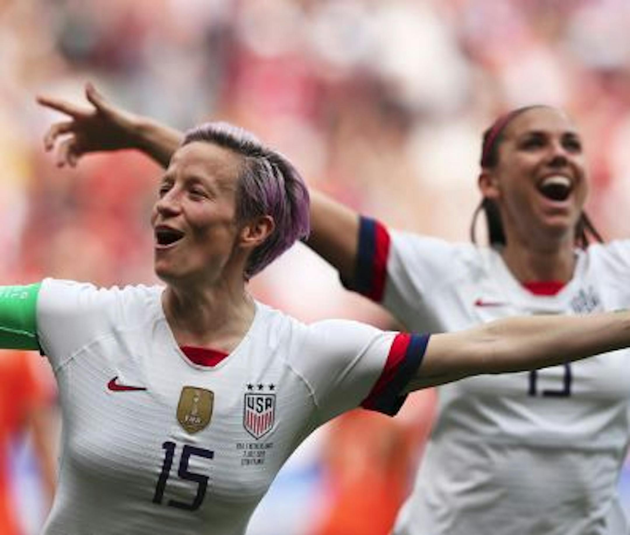 Megan Rapinoe celebrated her goal on a penalty kick Sunday.