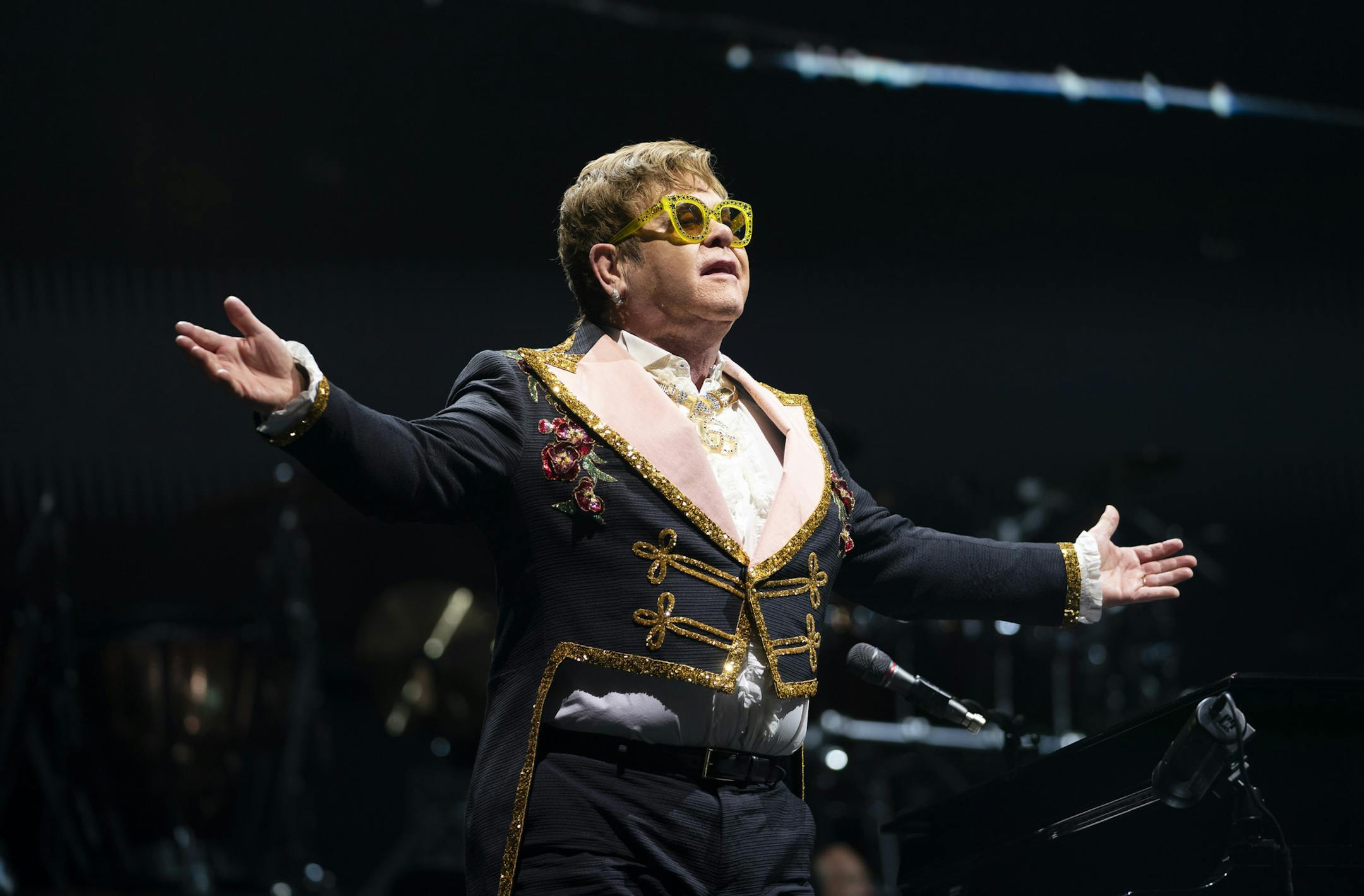 Elton John performed at the Target Center in Minneapolis, Minn., on Thursday, February 21, 2019. ] RENEE JONES SCHNEIDER &#x2022; renee.jones@startribune.com