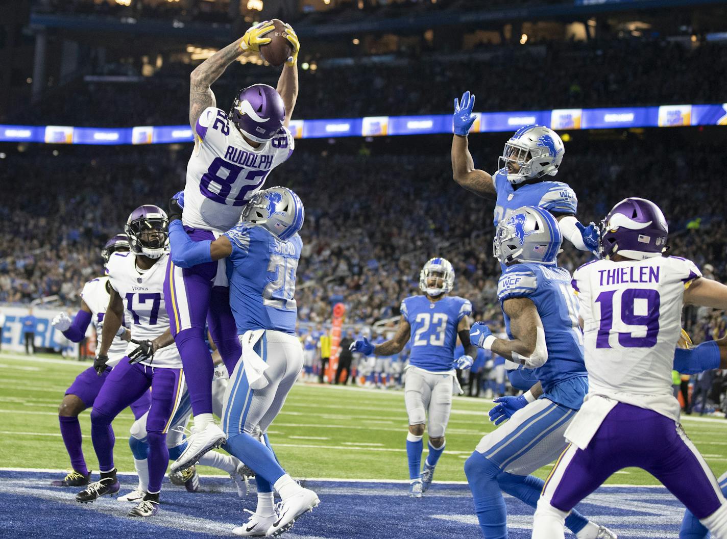 Minnesota Vikings tight end Kyle Rudolph (82) caught a Hail Mary touchdown against the Detroit Lions at Ford Field on Sunday December 23, 2018 in Detroit. (Jerry Holt/Star Tribune) ORG XMIT: MIN1812231341170508