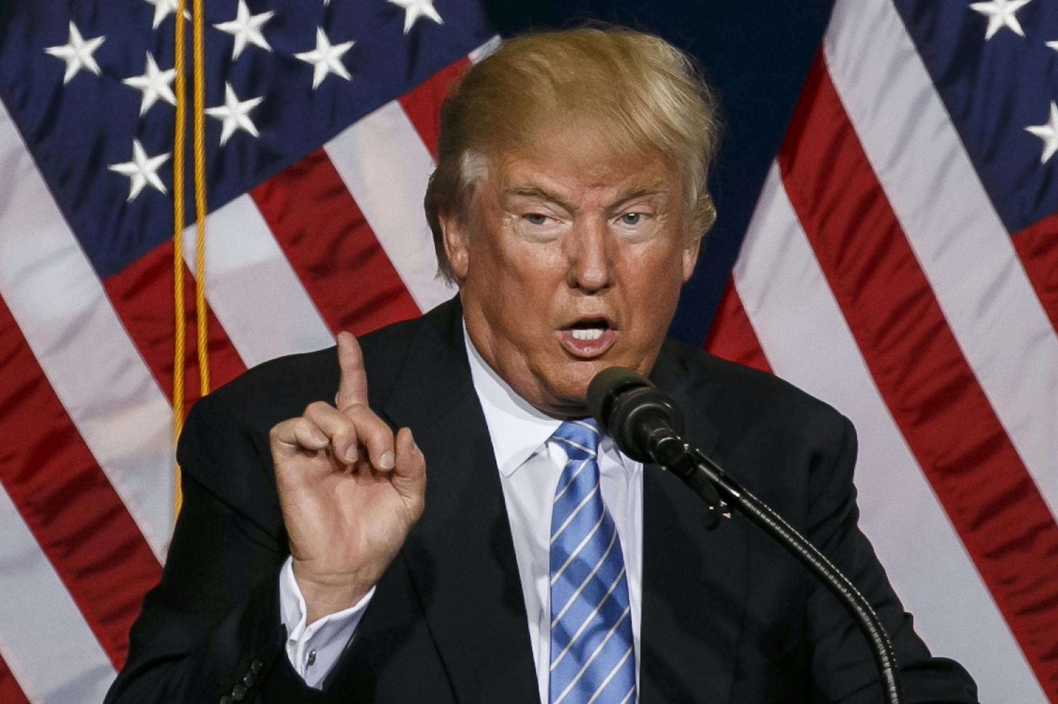 Republican presidential candidate Donald Trump delivers his immigration speech at a rally in Phoenix, Ariz., on Wednesday, Aug. 31, 2016. (Marcus Yam/Los Angeles Times/TNS)