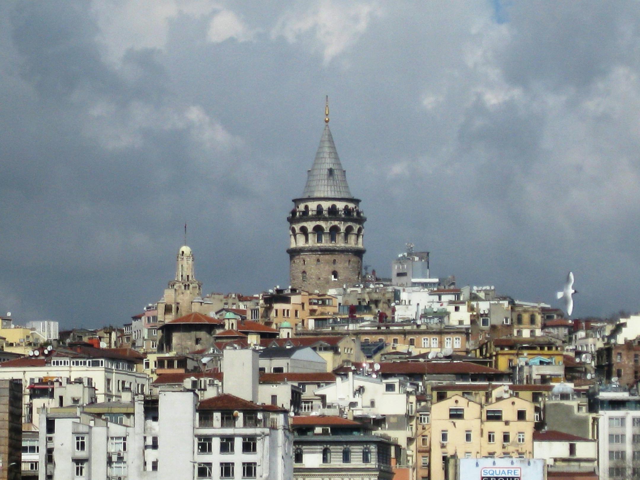 The Galata Tower over Karakoy, Istanbul. (Fabiola Santiago/Miami Herald/TNS) ORG XMIT: 1172449