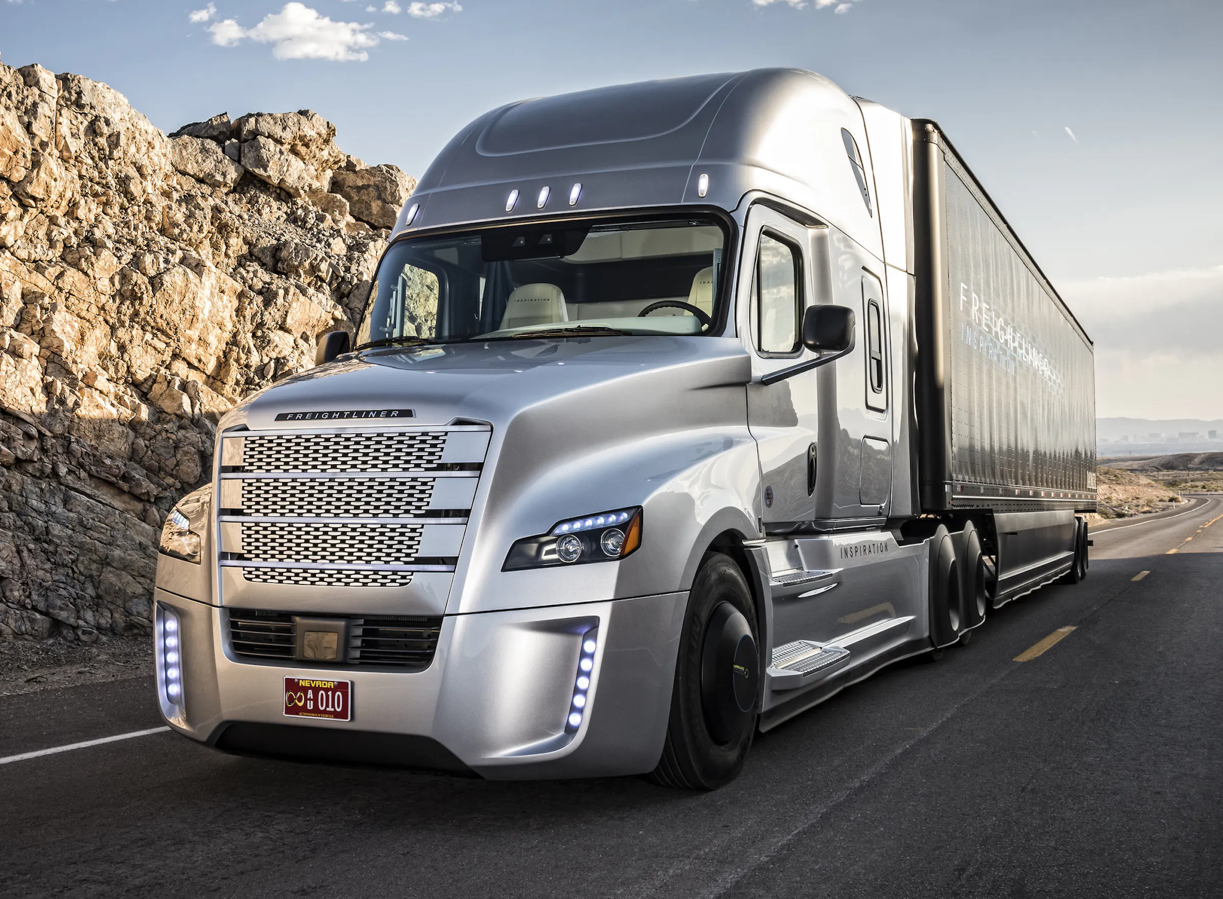 Self-driving big-rig technology moving quickly down the on-ramp