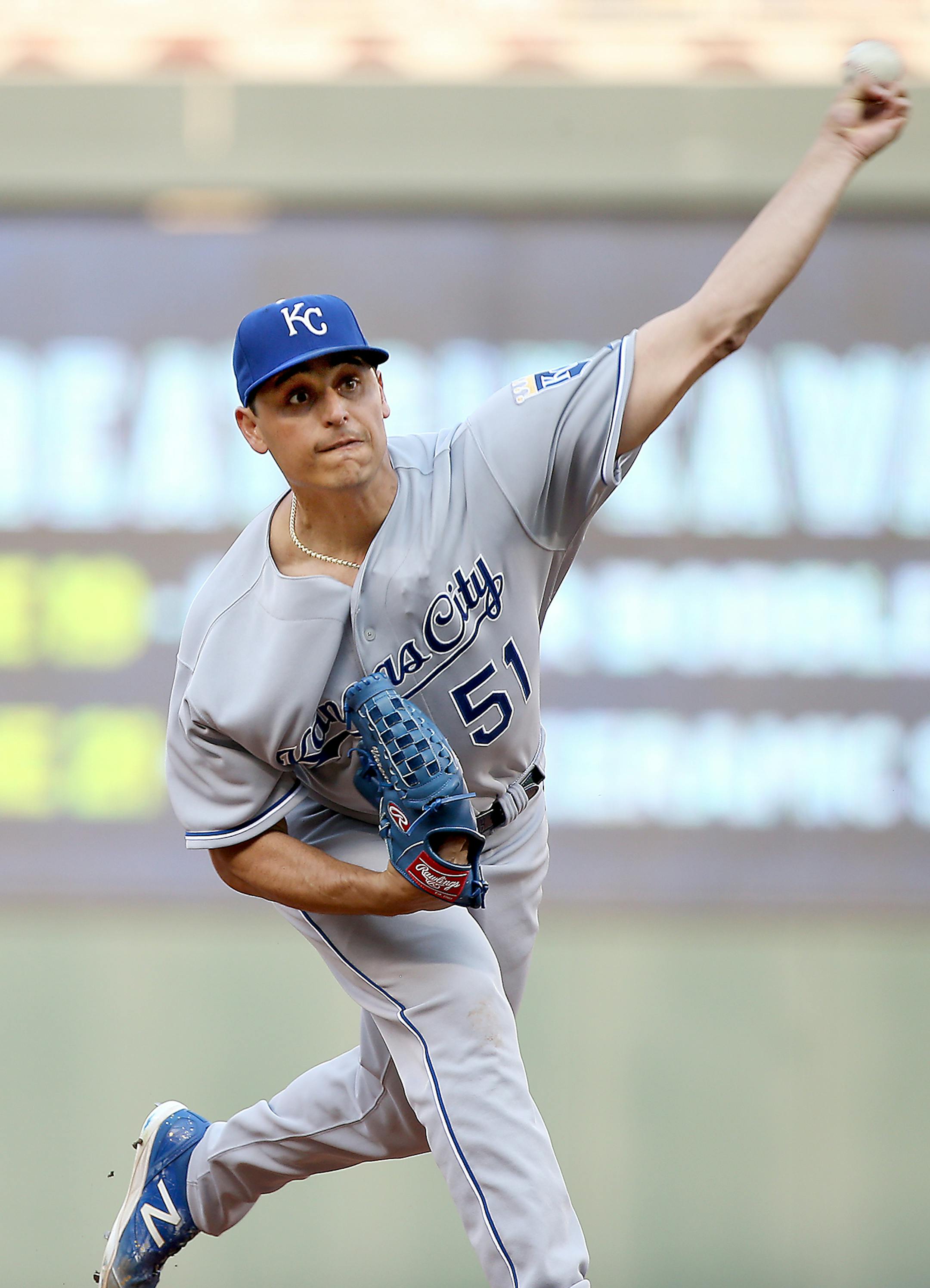 Kansas City Royals starting pitcher Jason Vargas took to the mound in the first inning as the Twins took on Kansas City, Monday, June 8, 2015 at Target Field in Minneapolis, MN. ] (ELIZABETH FLORES/STAR TRIBUNE) ELIZABETH FLORES • eflores@startribune.com
