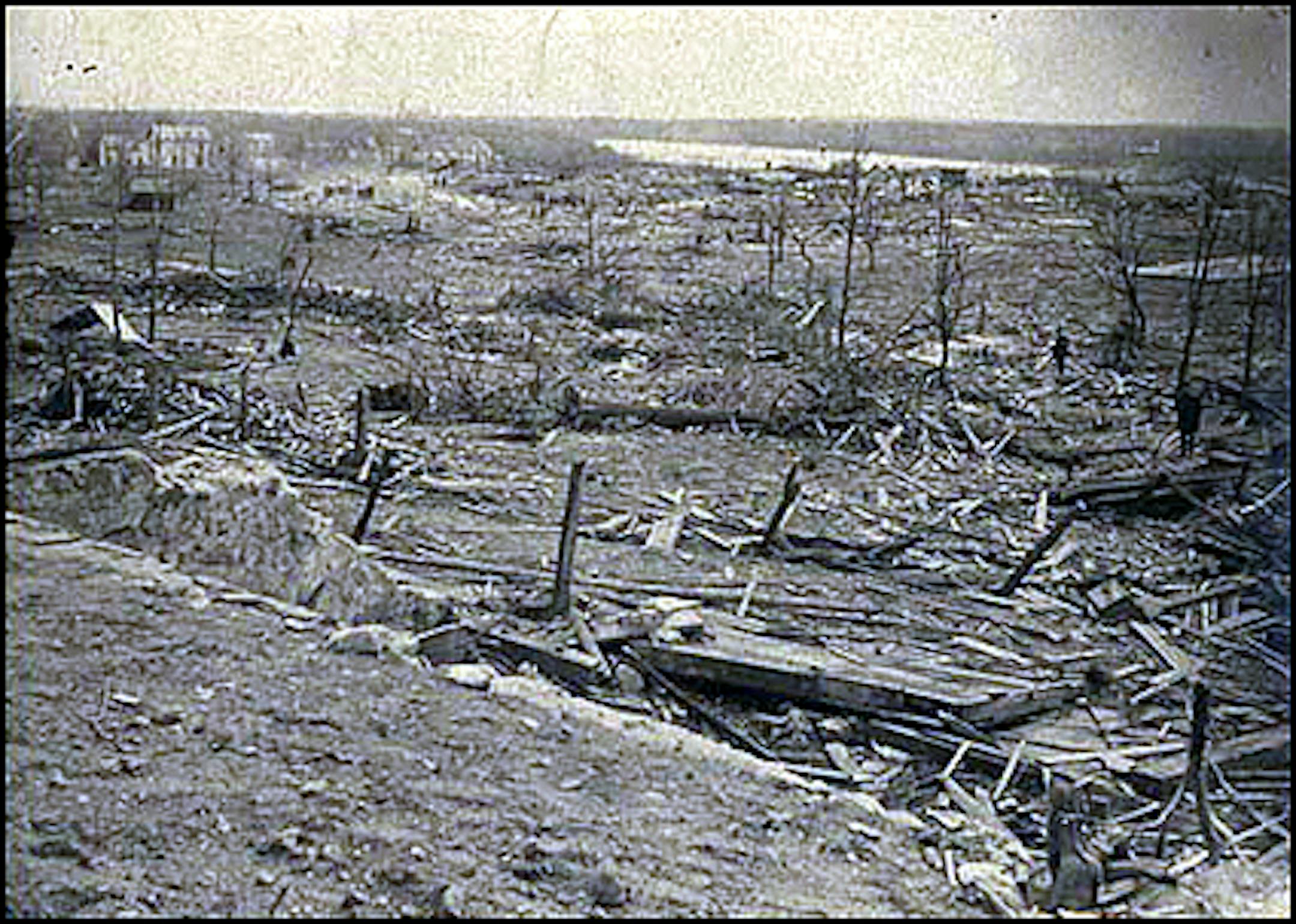 Aftermath of tornado at Sauk Rapids. Photographer: Bishop Brothers Photograph Collection 4/14/1886 Location no. QC2.51a p1 http://collections.mnhs.org/visualresources/image.cfm?imageid=113759&Page=1&Digital=Yes&EndDate=1886&Keywords=Sauk&StartDate=1886&SearchType=Basic
