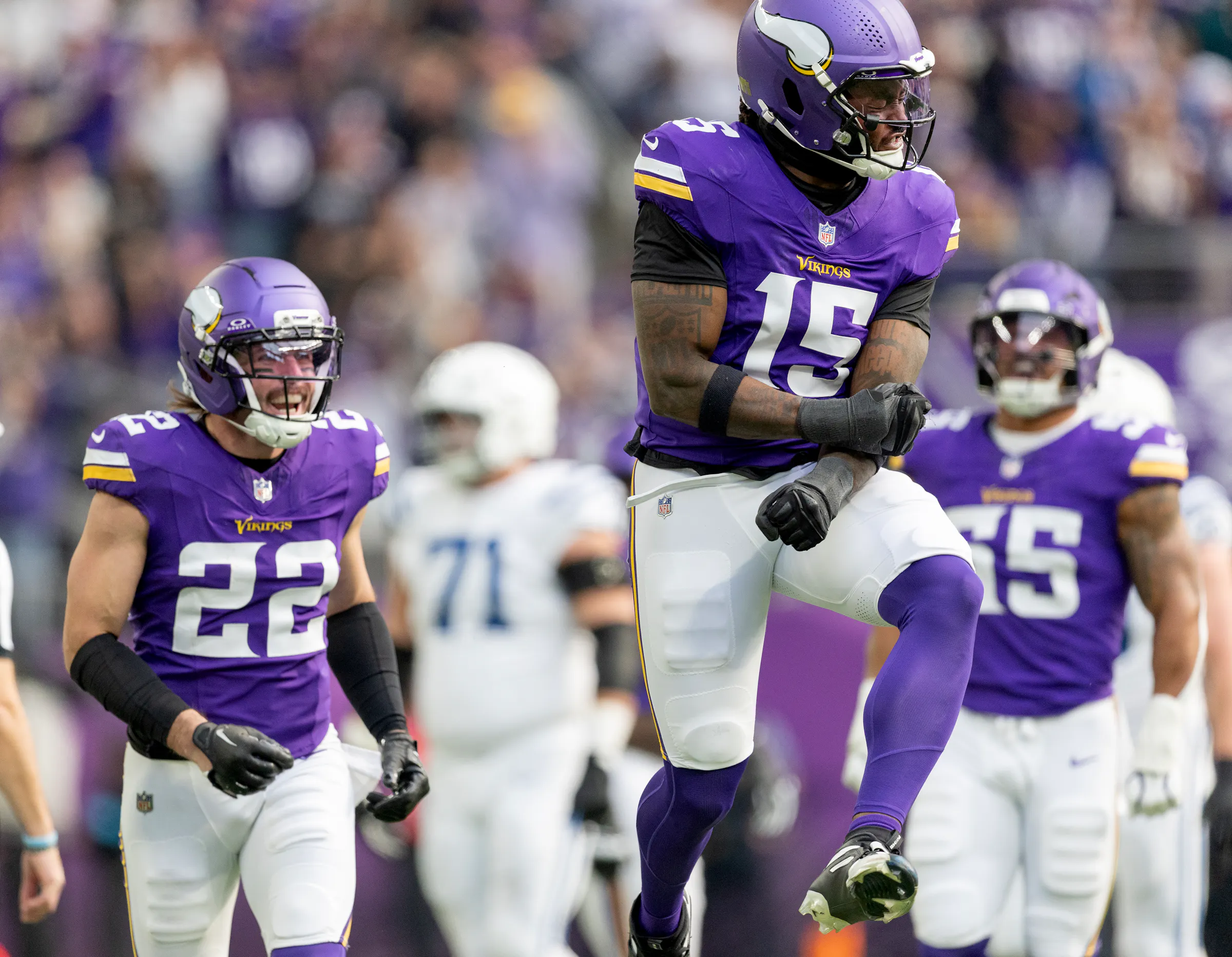 Minnesota Vikings' Dallas Turner disrupts Indianapolis Colts in Week 7