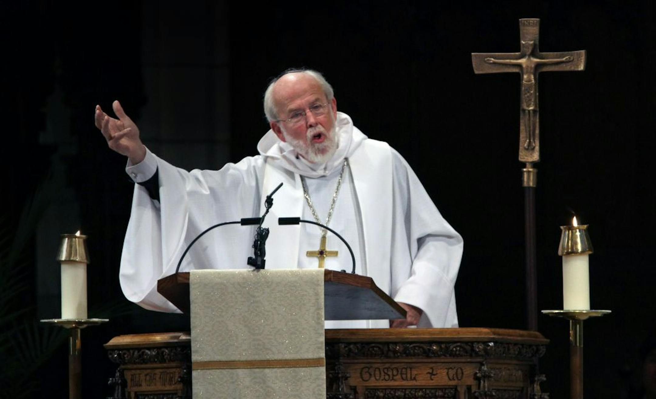 Bishop Mark Hanson, head of the Evangelical Lutheran Church in America, gave a sermon to several hundred other clergy attending the annual Festival of Homiletics being held at the Central Lutheran Church. The week long event for mainline Protestant Christian clergy from throughout the U.S. and Canada is aimed at improving preaching effectiveness in the 21st century.