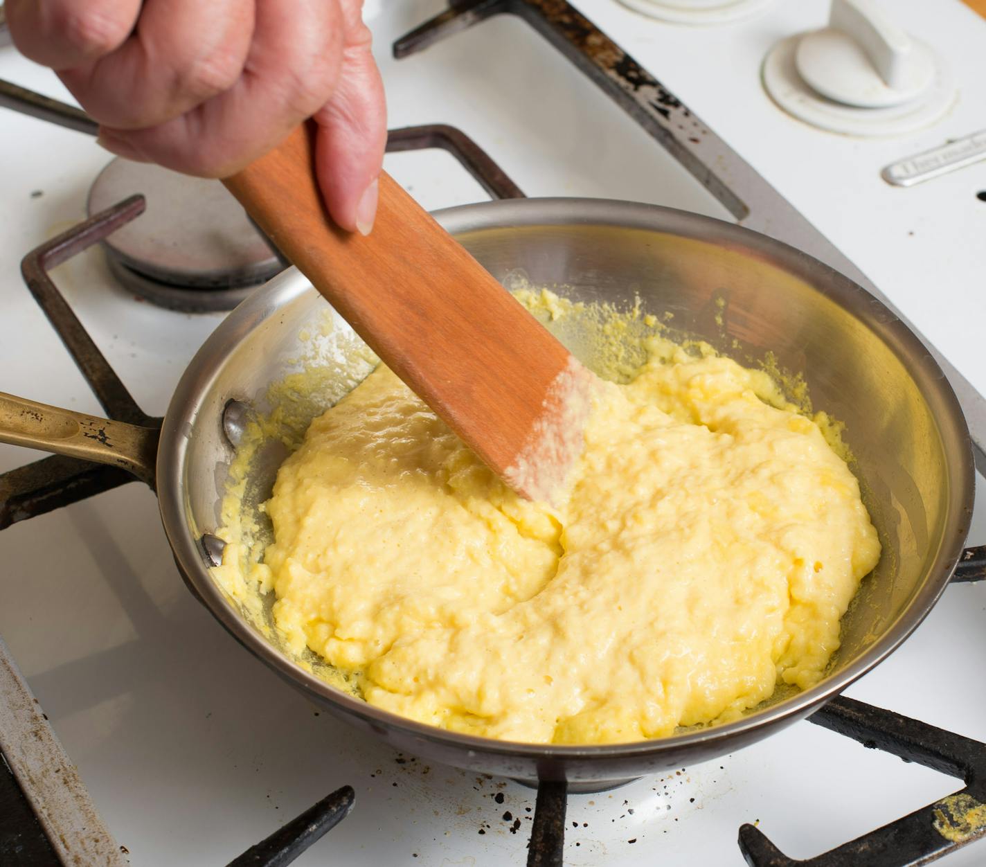 Steps for making cornbread. Wednesday, August 21, 2013 ] GLEN STUBBE * gstubbe@startribune.com