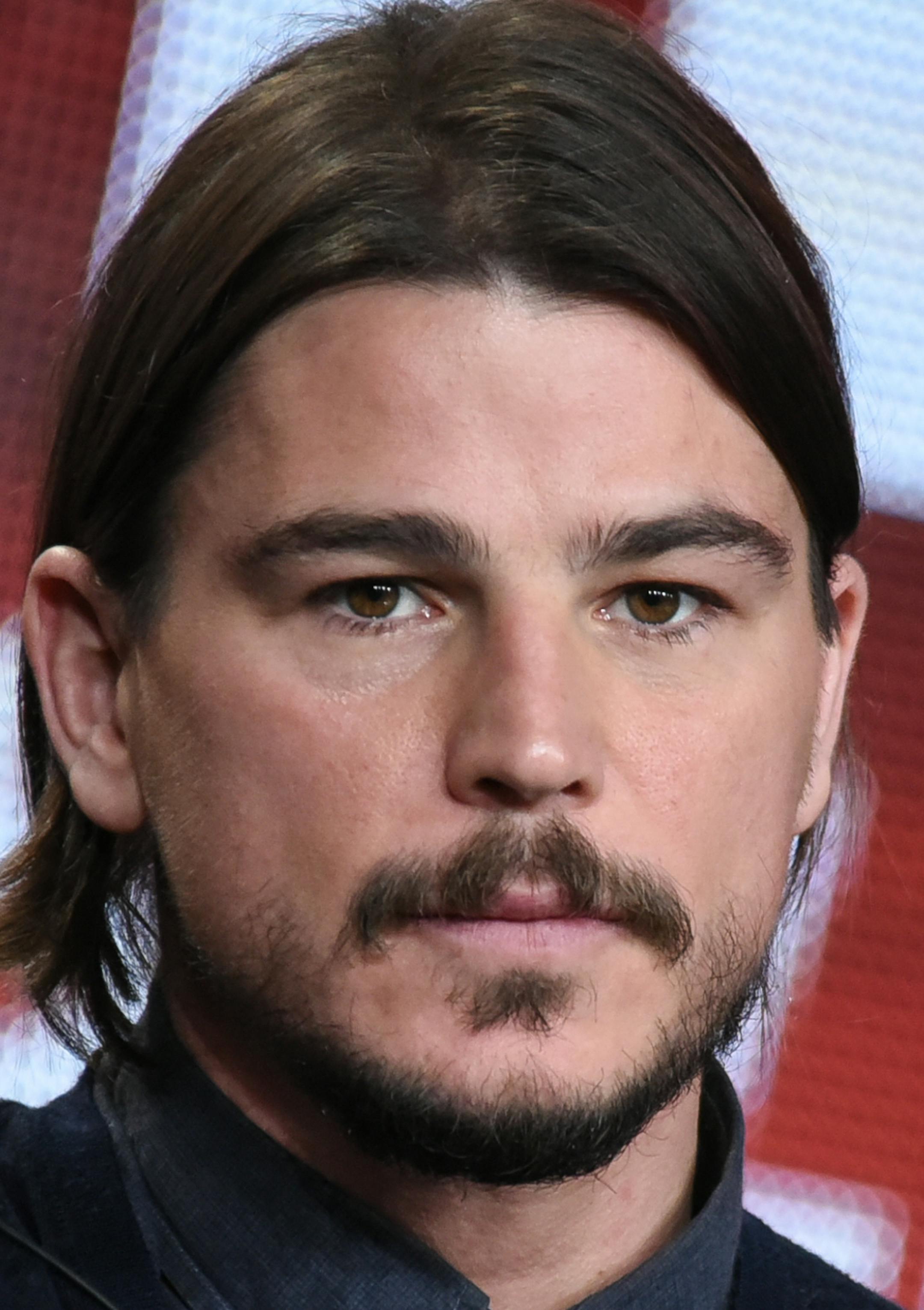 Josh Hartnett participates in the "Penny Dreadful" panel at the CBS/Showtime 2015 Winter TCA on Monday, Jan. 12, 2015, in Pasadena, Calif. (Photo by Richard Shotwell/Invision/AP)