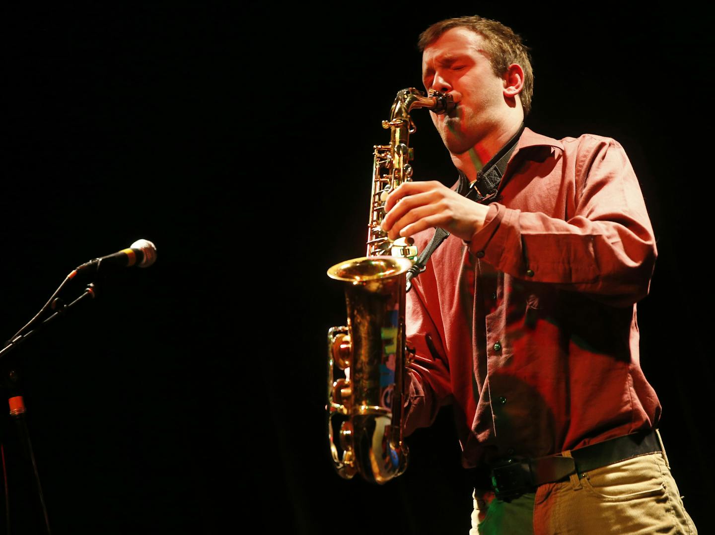 At open mic night at the Depot Coffee House near downtown Hopkins, Matt Palmquist went to town on his alto saxophone. ]richard tsong-taatarii/rtsong-taatarii@startribune.com