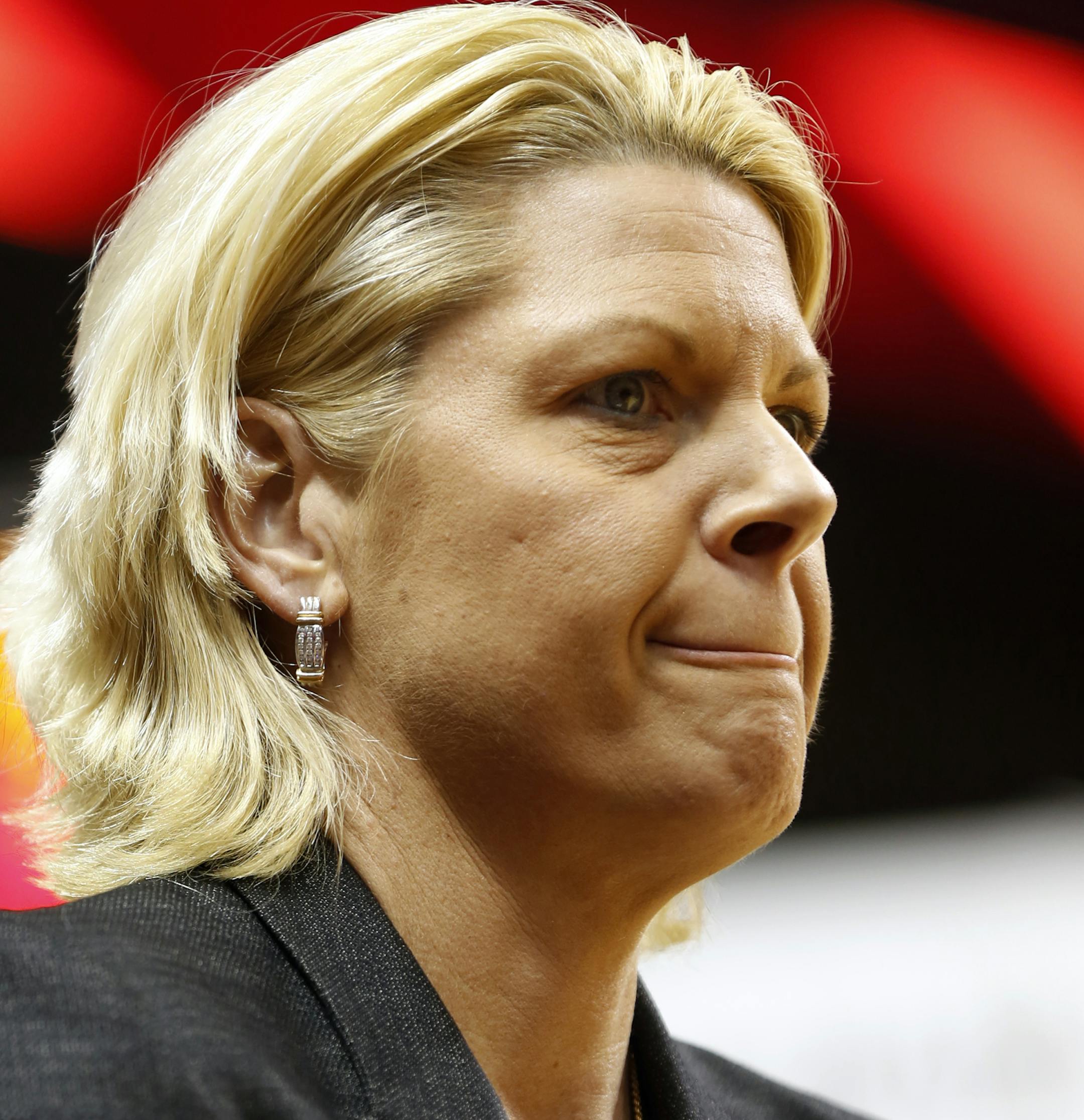 At the Williams Arena in a game between Penn State and the U of M women's basketball team, head coach Pam Borton is up for a new contract. ]rtsong-taatarii@startribune.com ORG XMIT: MIN1302282123270316
