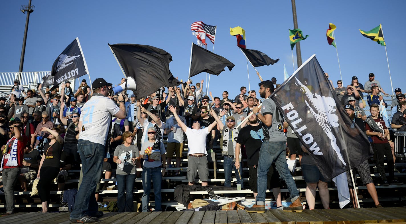 Minnesota United FC fans cheered for their team before the start of Saturday night's game against the Fort Lauderdale Strikers. ] (AARON LAVINSKY/STAR TRIBUNE) aaron.lavinsky@startribune.com Minnesota United FC played the Ft. Lauderdale Strikers on Saturday, July 23, 2016 at the National Sports Center in Blaine, Minn.