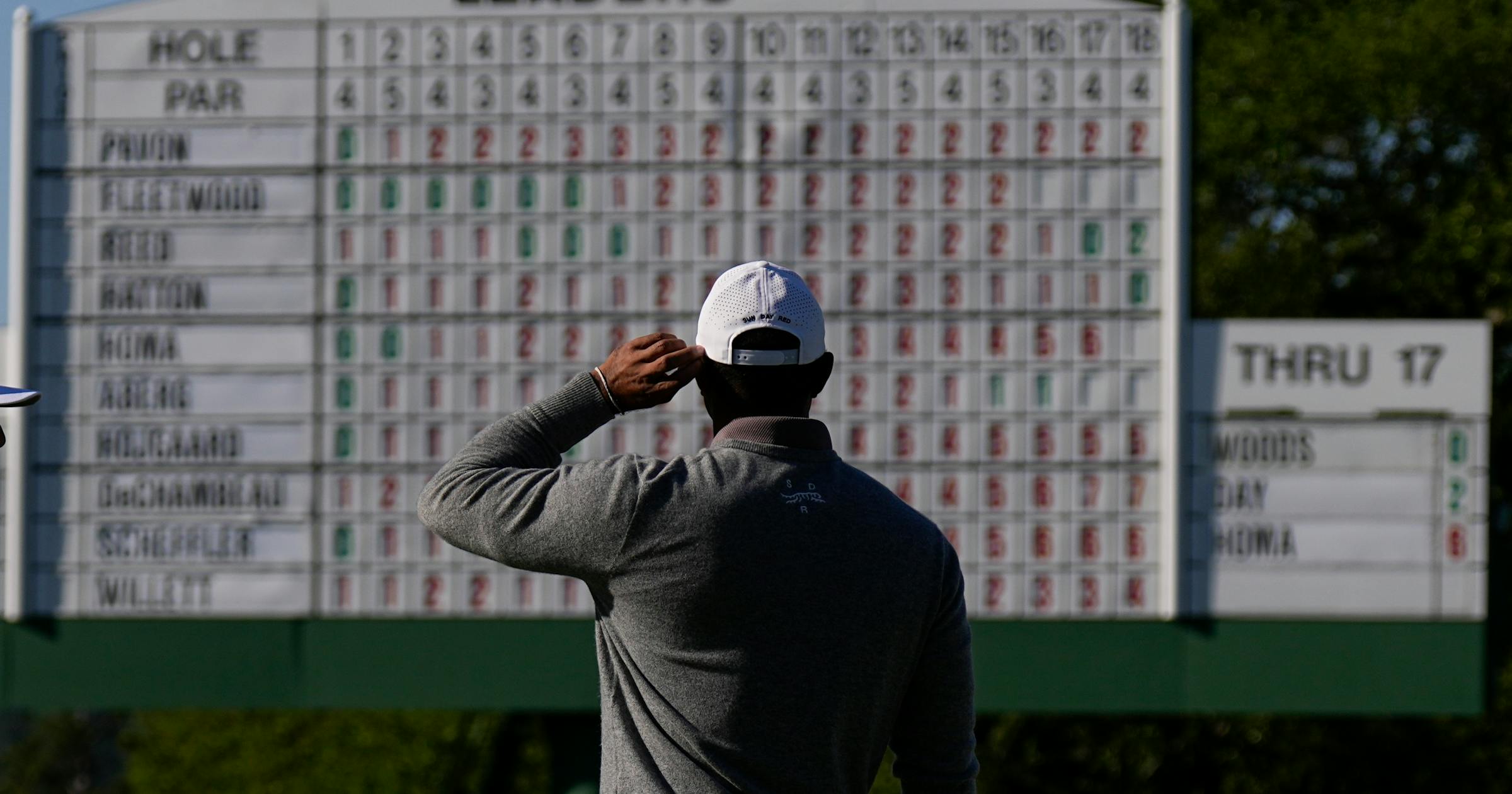 Souhan: Tiger Woods works overtime to set Masters record Souhan: Tiger Woods works overtime to set Masters record