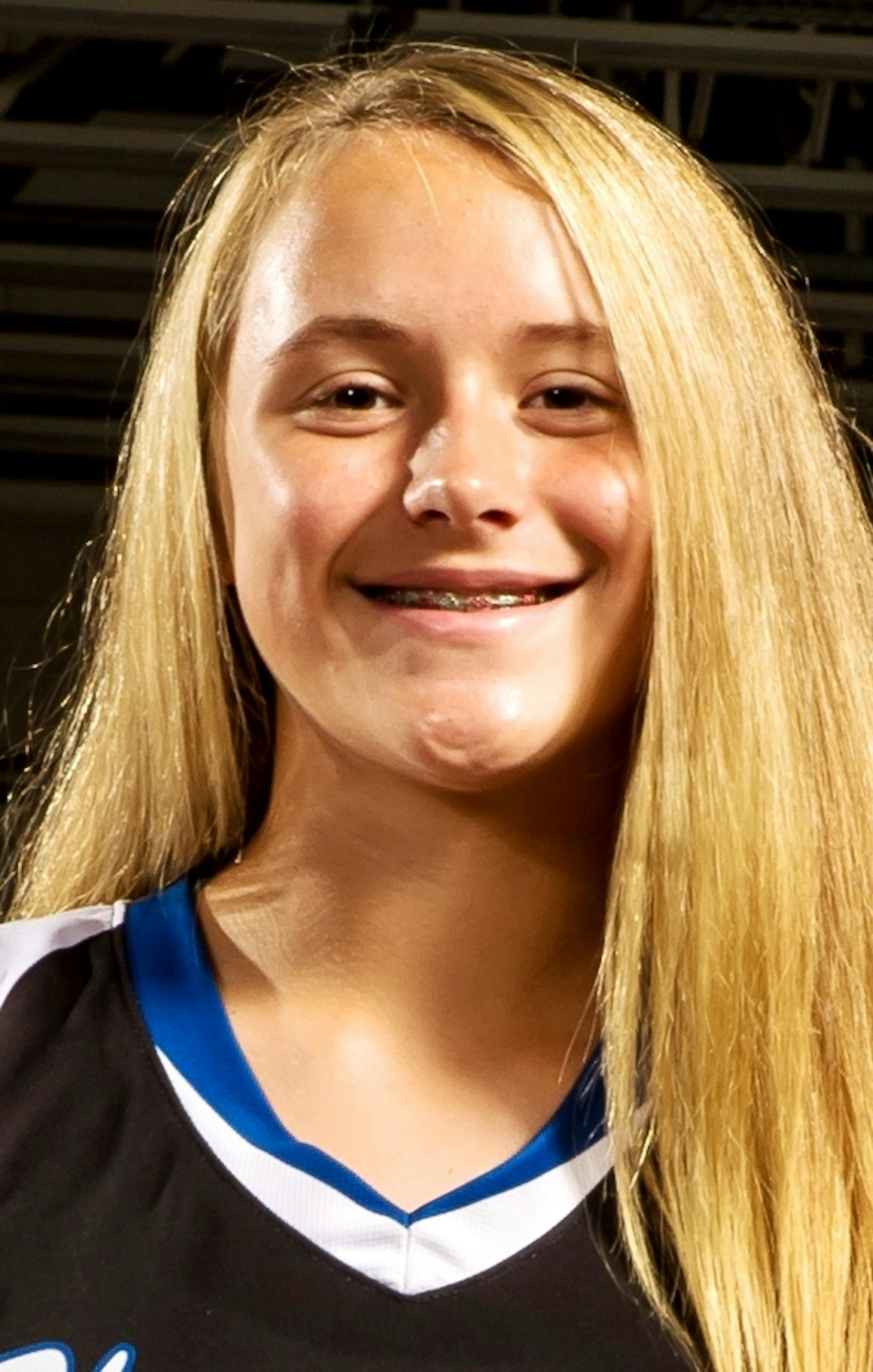 Taylie Scott, Heritage, fr., 2015-16