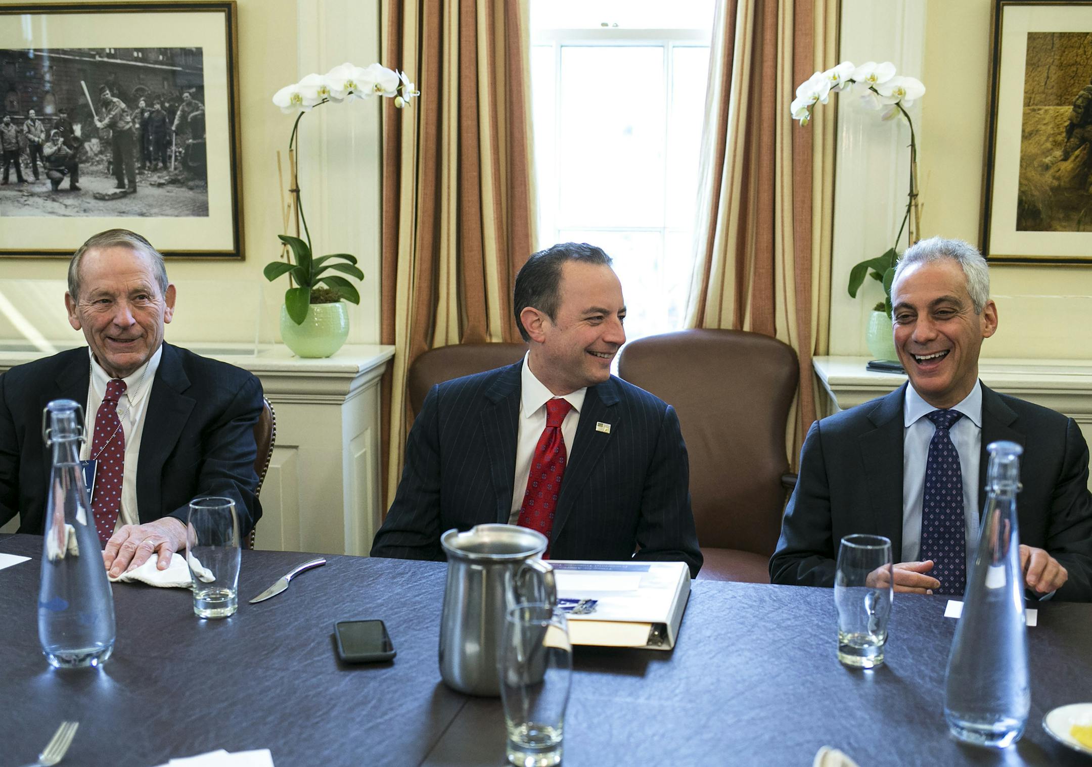 Samuel Skinner, left, former chief of staff under President George H. W. Bush, meets with Reince Priebus, center, President-elect Donald Trump's choice for chief of staff, and Rahm Emanuel, former chief of staff under President Barack Obama, during a meeting at the White House in Washington, Dec. 16, 2016. (Al Drago/The New York Times)