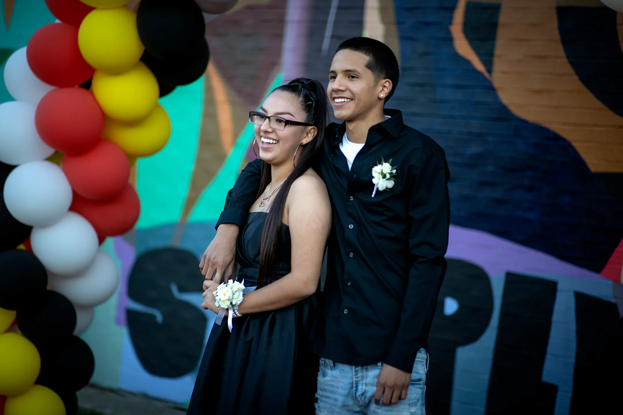 At Minneapolis' first-ever Native Prom, Indigenous youth celebrate ...