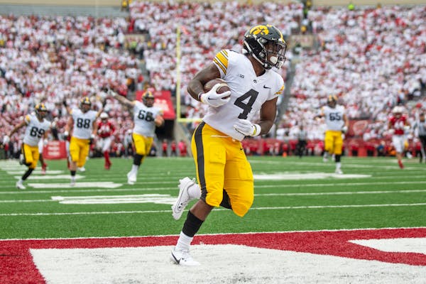 Iowa running back Leshon Williams scored the opening touchdown in Saturday’s 15-6 victory at Wisconsin.