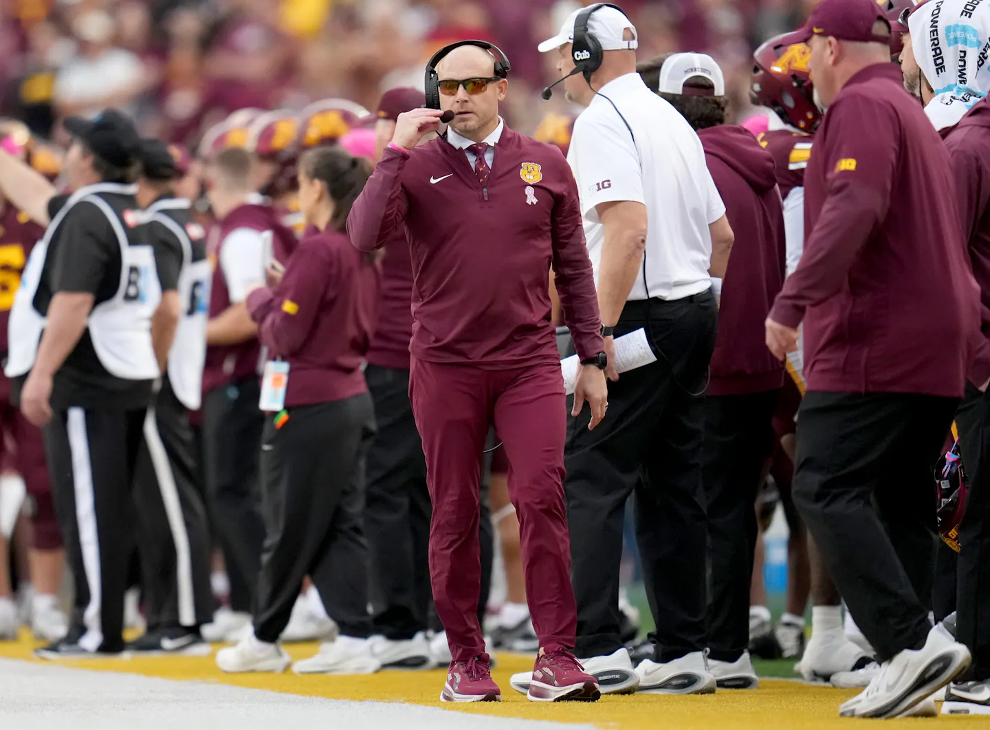 Minnesota Gophers football tops Iowa, reclaims Floyd of Rosedale trophy