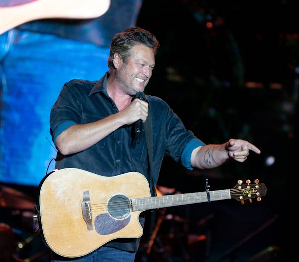 Blake Shelton performed with friends (including his wife) at July’s Twin Cities Summer Jam in Shakopee.