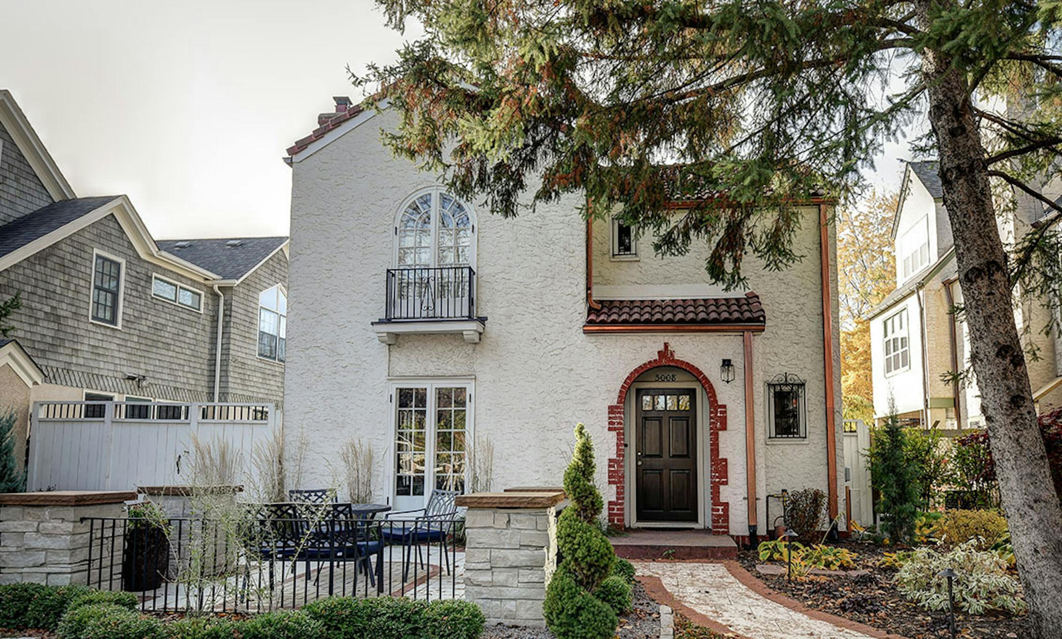 Minneapolis
Built in 1927, this three-bedroom, two-bath house located in the Tangletown neighborhood has 1,938 finished square feet and features three bedrooms on one level, fireplace, formal dining room, updated kitchen, full finished basement and one-car garage. Listed by Steve Imhoff, Rare Form Properties, 651-238-3216.