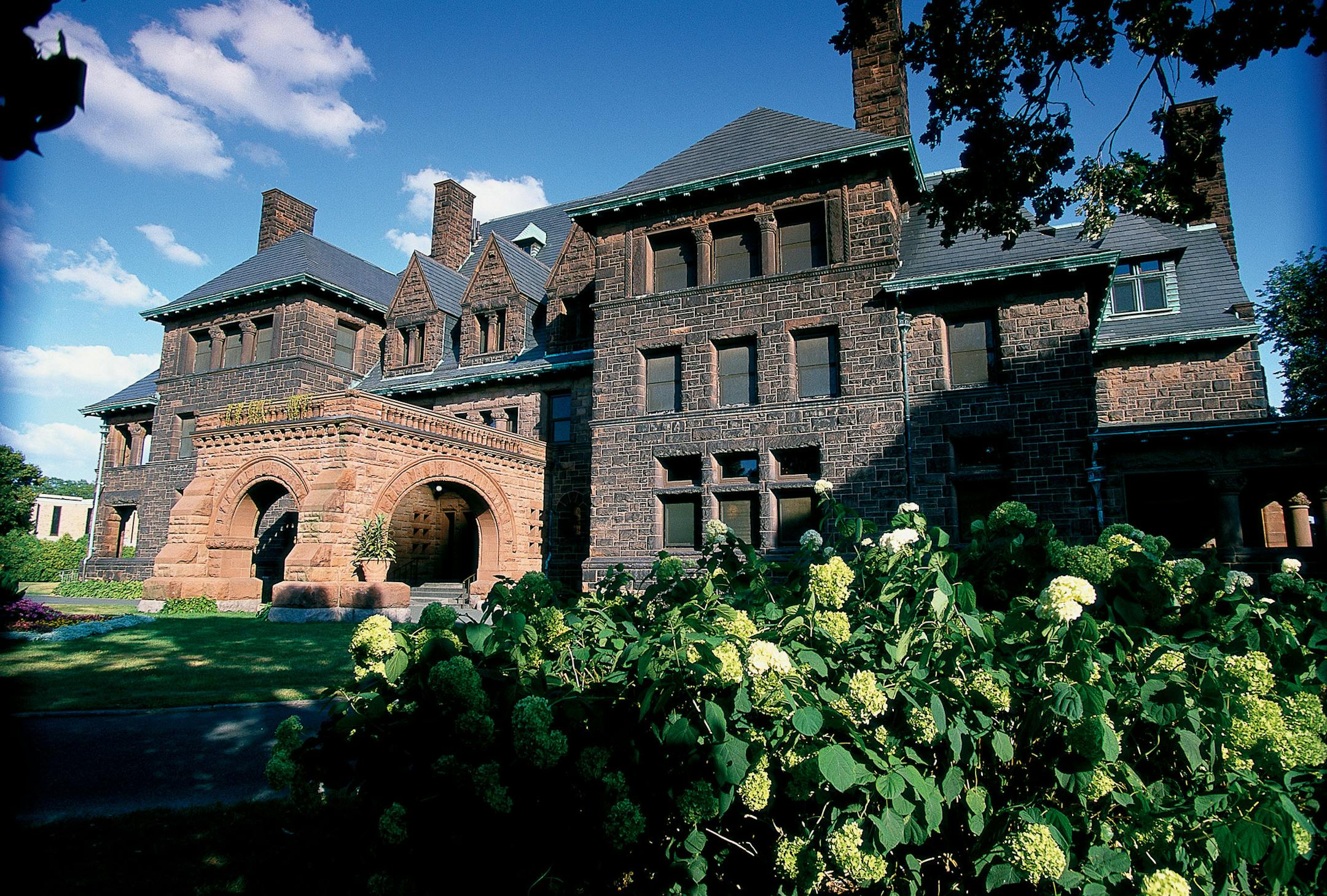 James J Hill House
Provided by Minnesota Historical Society