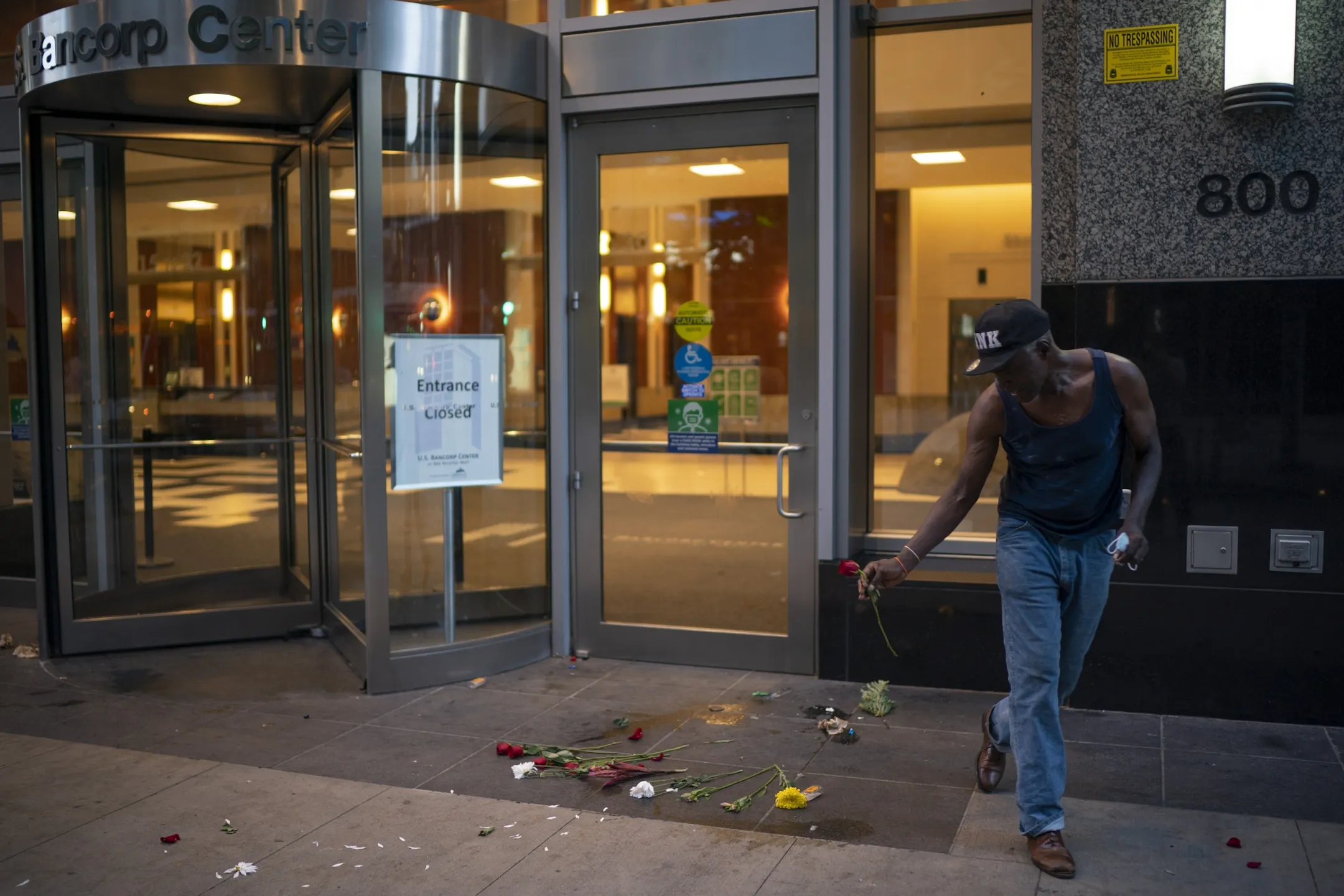 Businesses assess damage after riots and looting hit Nicollet Mall in ...