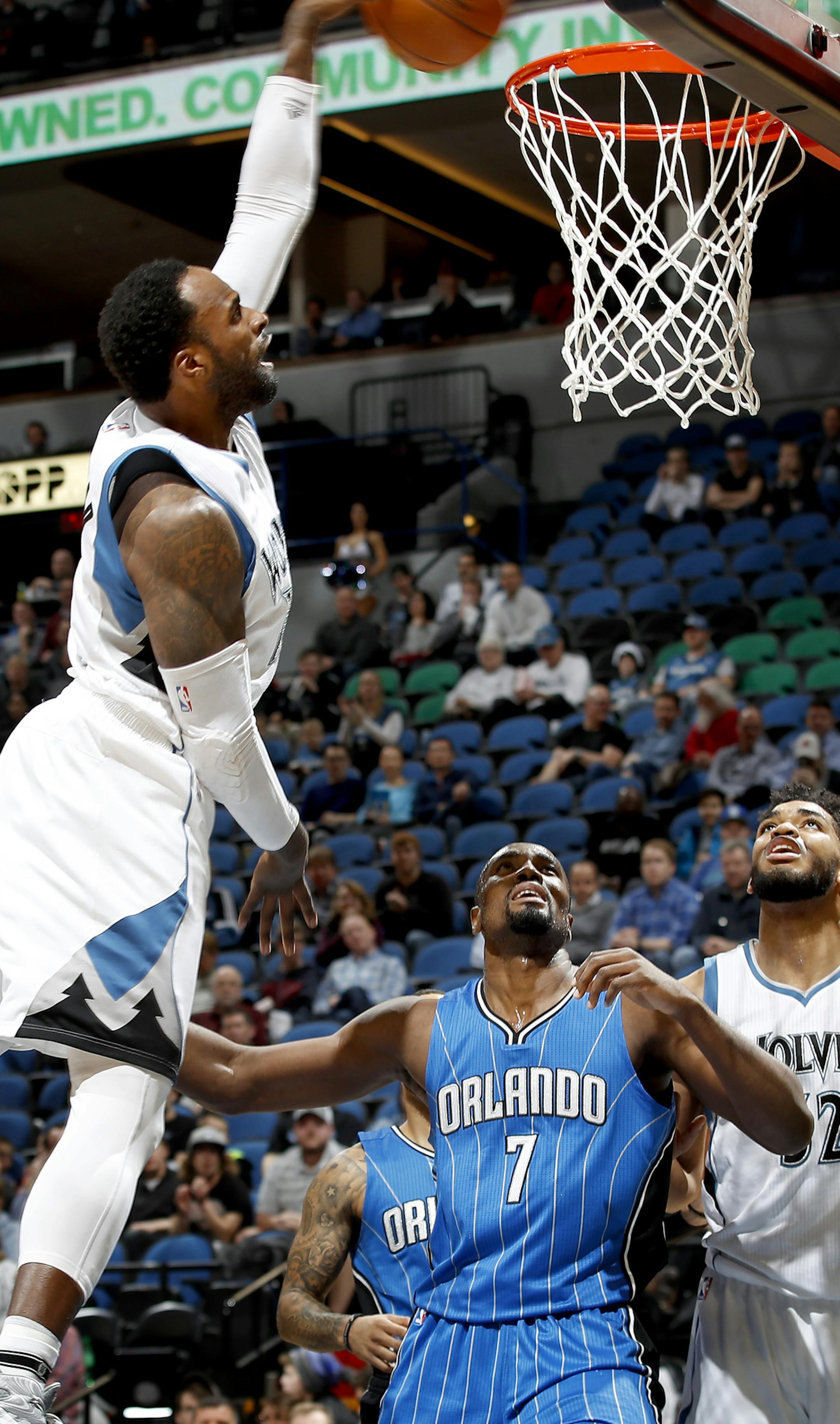 The Wolves' Shabazz Muhammad dunked the ball in the first quarter.